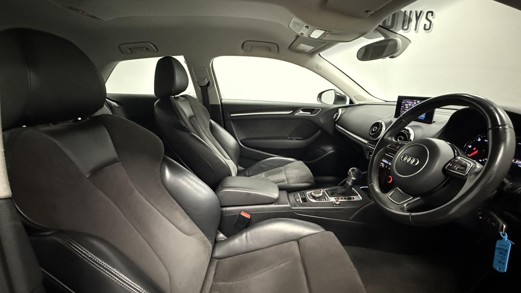Audi A3 1.6 TDI Sport Hatchback 3dr Diesel S Tronic Euro 6 (s/s) (110 ps)