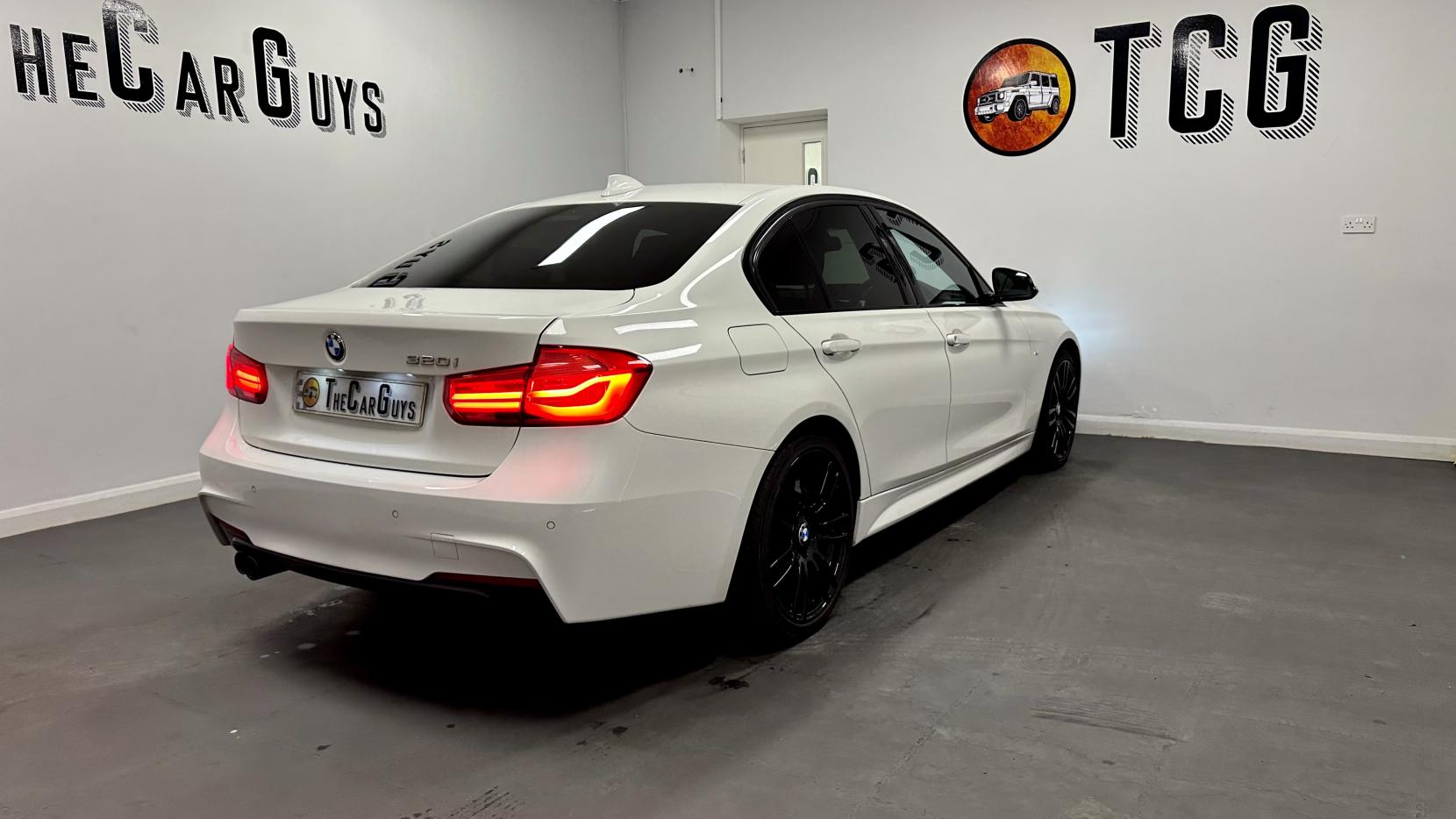 BMW 3 Series 2.0 320i M Sport Saloon 4dr Petrol Auto Euro 6 (s/s) (184 ps)