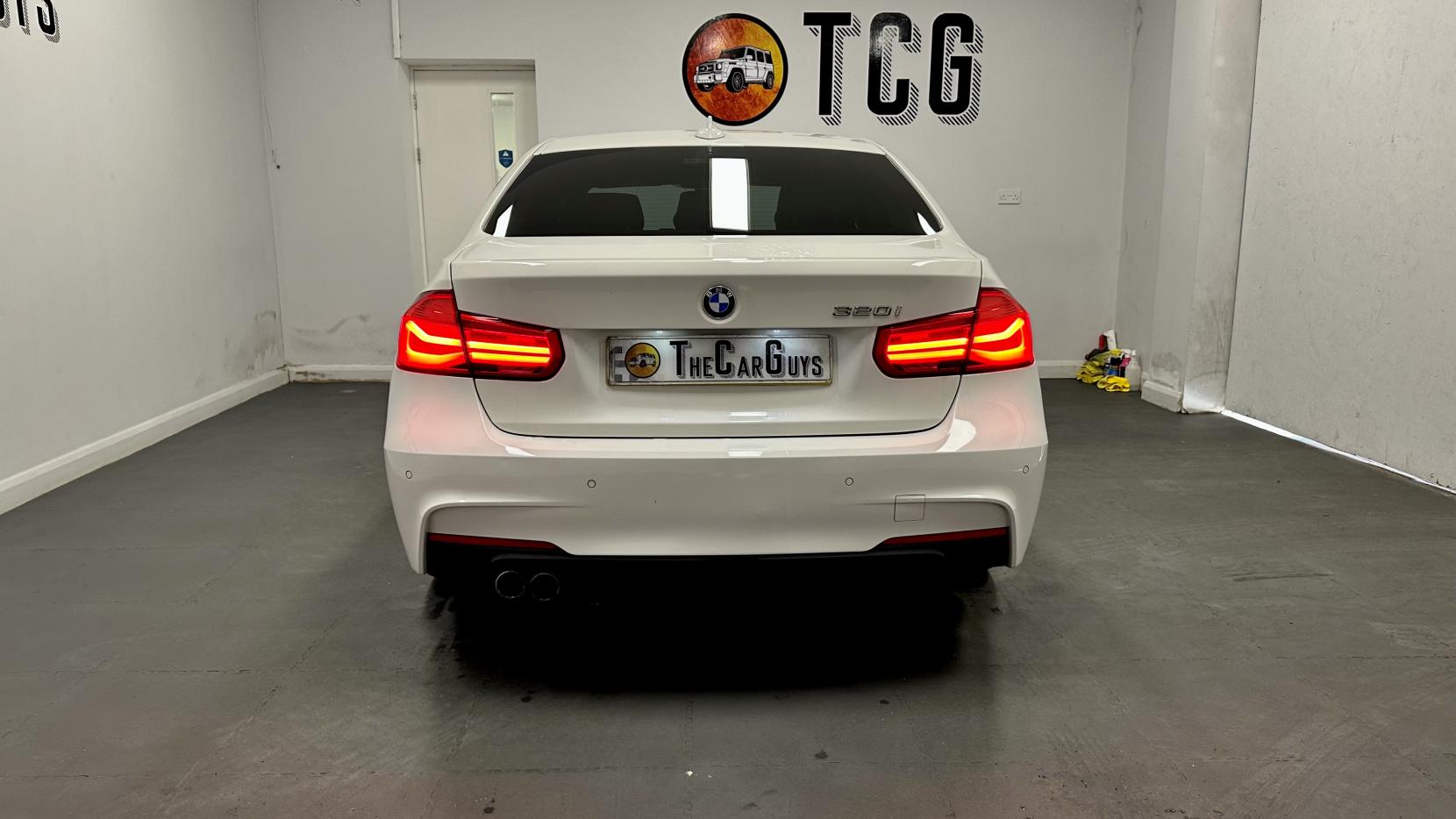 BMW 3 Series 2.0 320i M Sport Saloon 4dr Petrol Auto Euro 6 (s/s) (184 ps)