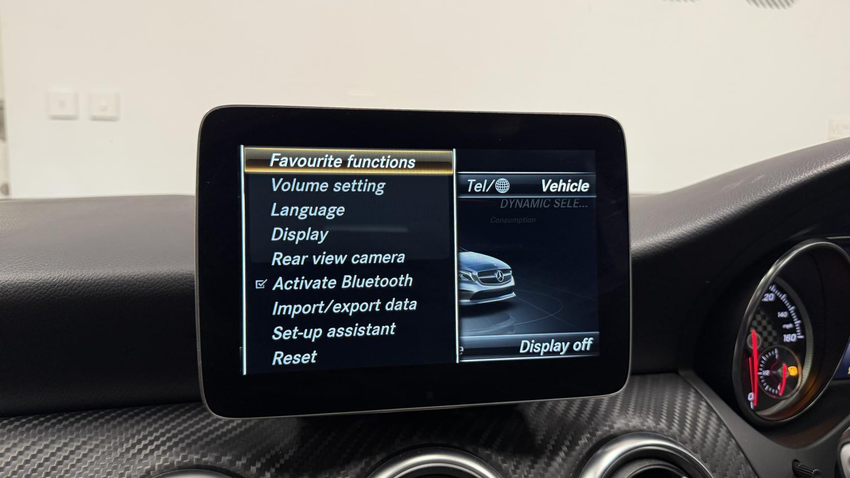 Mercedes-Benz A Class 2.1 A200d AMG Line (Premium Plus) Hatchback 5dr Diesel 7G-DCT Euro 6 (s/s) (136 ps)
