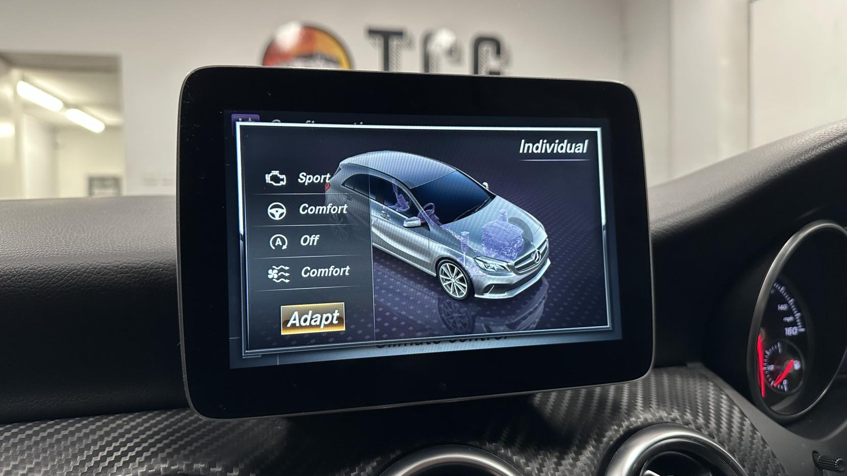 Mercedes-Benz A Class 2.1 A200d AMG Line Hatchback 5dr Diesel 7G-DCT Euro 6 (s/s) (136 ps)
