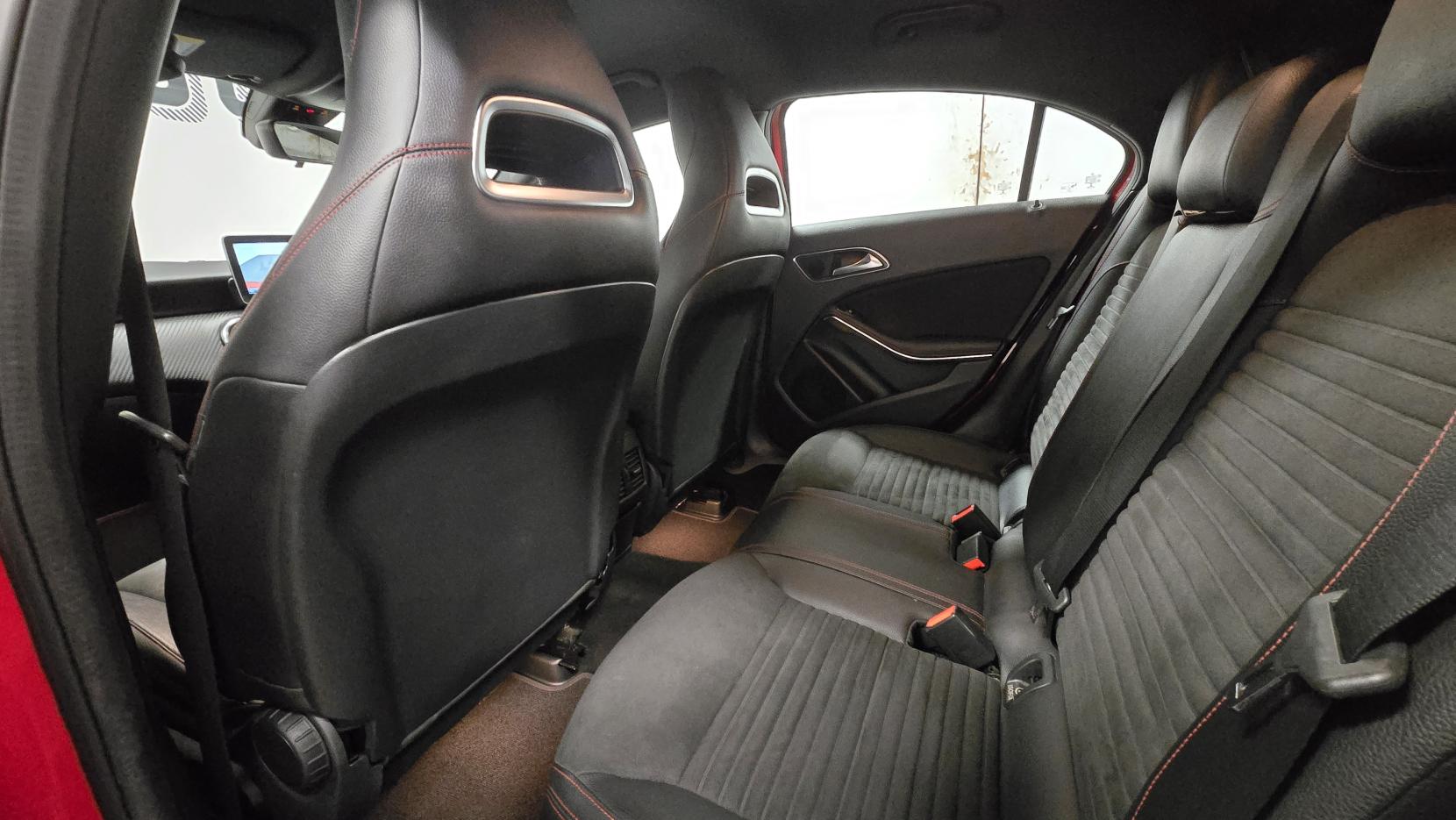 Mercedes-Benz A Class 1.6 A160 AMG Line Hatchback 5dr Petrol Manual Euro 6 (s/s) (102 ps)