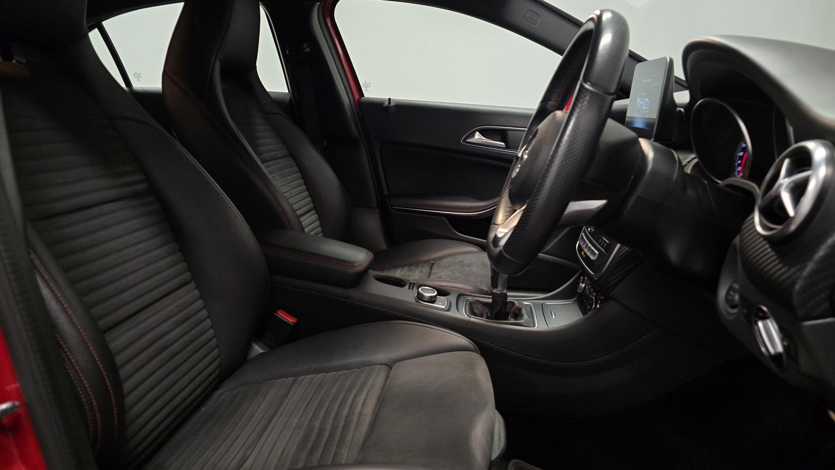 Mercedes-Benz A Class 1.6 A160 AMG Line Hatchback 5dr Petrol Manual Euro 6 (s/s) (102 ps)