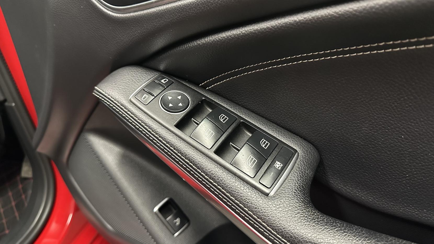 Mercedes-Benz CLA 2.1 CLA220d Sport Coupe 4dr Diesel 7G-DCT Euro 6 (s/s) (177 ps)