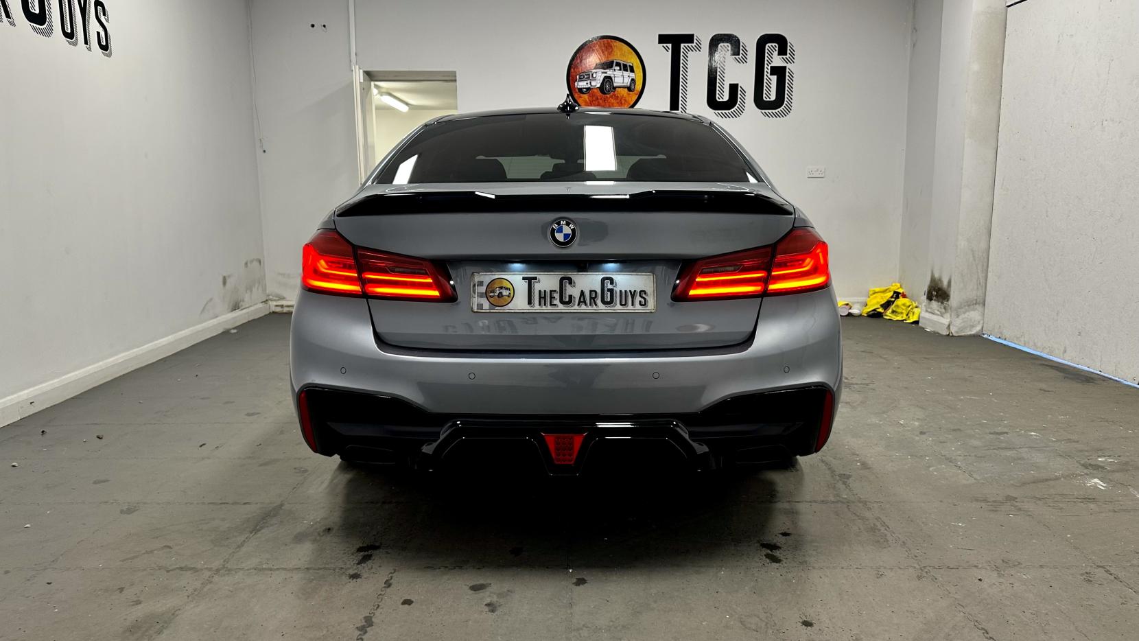 BMW 5 Series 2.0 520i M Sport Saloon 4dr Petrol Auto Euro 6 (s/s) (184 ps)