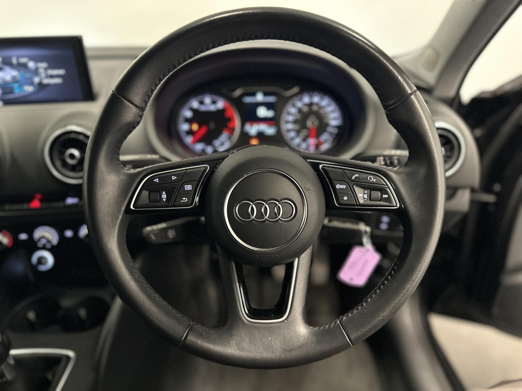 Audi A3 1.5 TFSI CoD 35 SE Technik Sportback 5dr Petrol Manual Euro 6 (s/s) (150 ps)