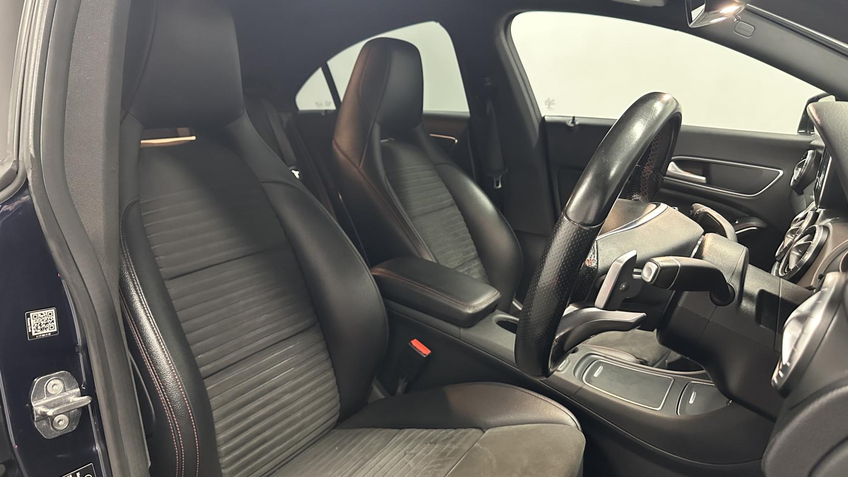 Mercedes-Benz CLA 2.1 CLA220d AMG Line Coupe 4dr Diesel 7G-DCT Euro 6 (s/s) (177 ps)