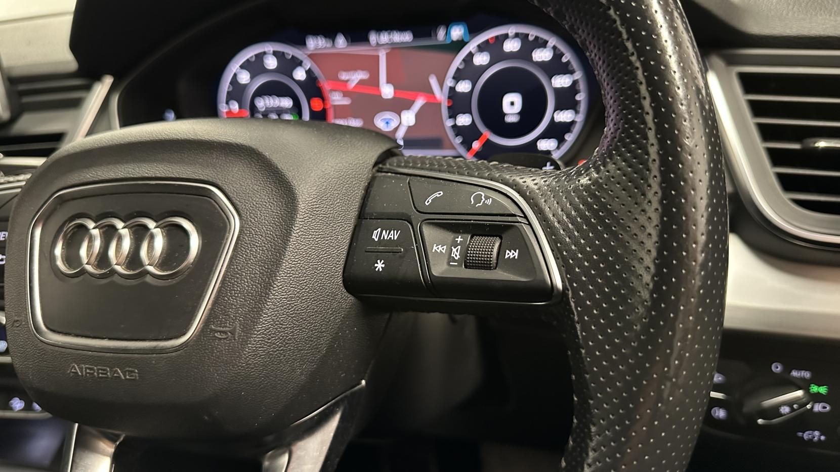 Audi Q5 2.0 TDI S line SUV 5dr Diesel S Tronic quattro Euro 6 (s/s) (190 ps)