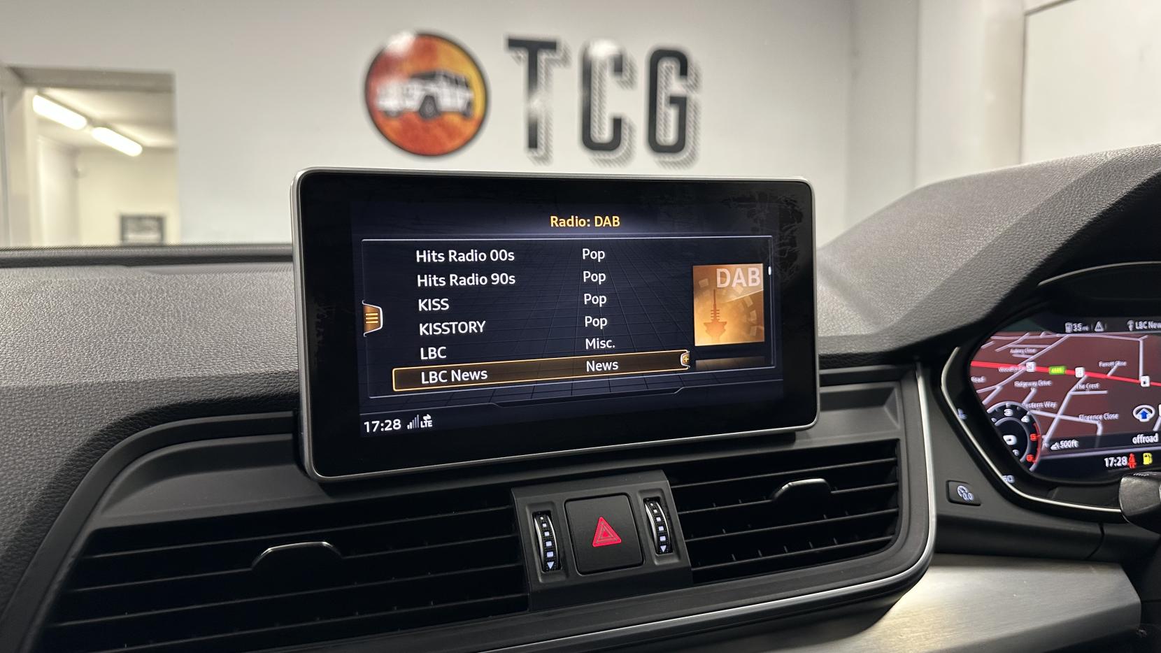 Audi Q5 2.0 TDI S line SUV 5dr Diesel S Tronic quattro Euro 6 (s/s) (190 ps)