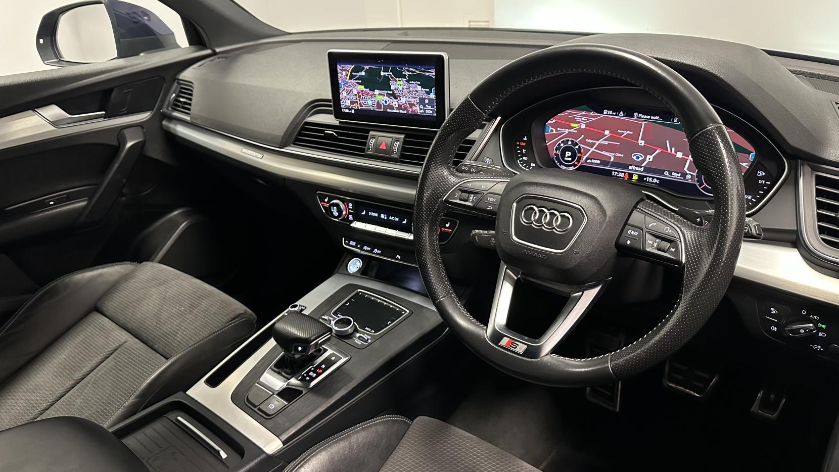 Audi Q5 2.0 TDI S line SUV 5dr Diesel S Tronic quattro Euro 6 (s/s) (190 ps)