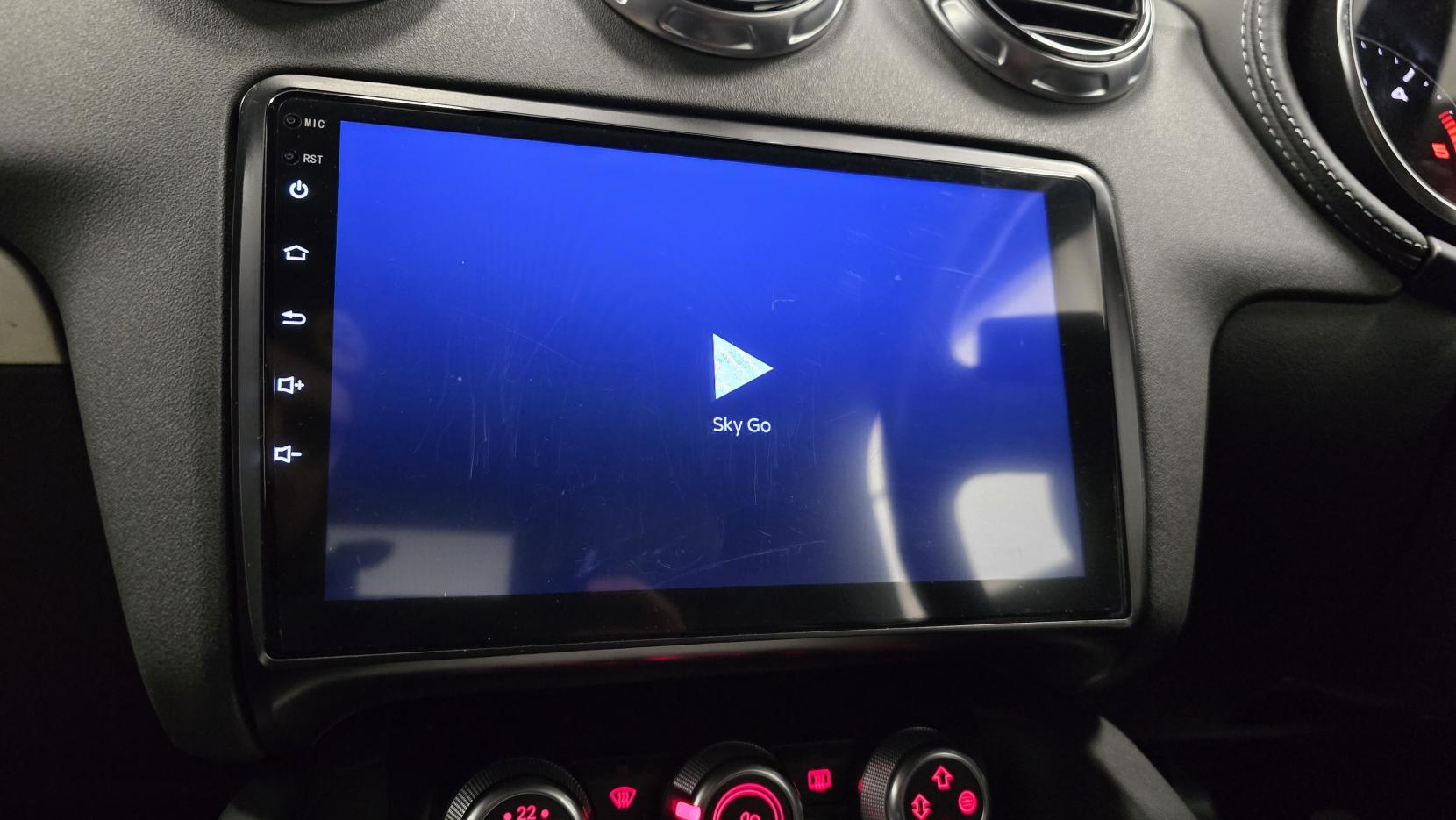 Audi TT 2.0 TDI Black Edition Roadster 2dr Diesel Manual quattro Euro 5 (170 ps)