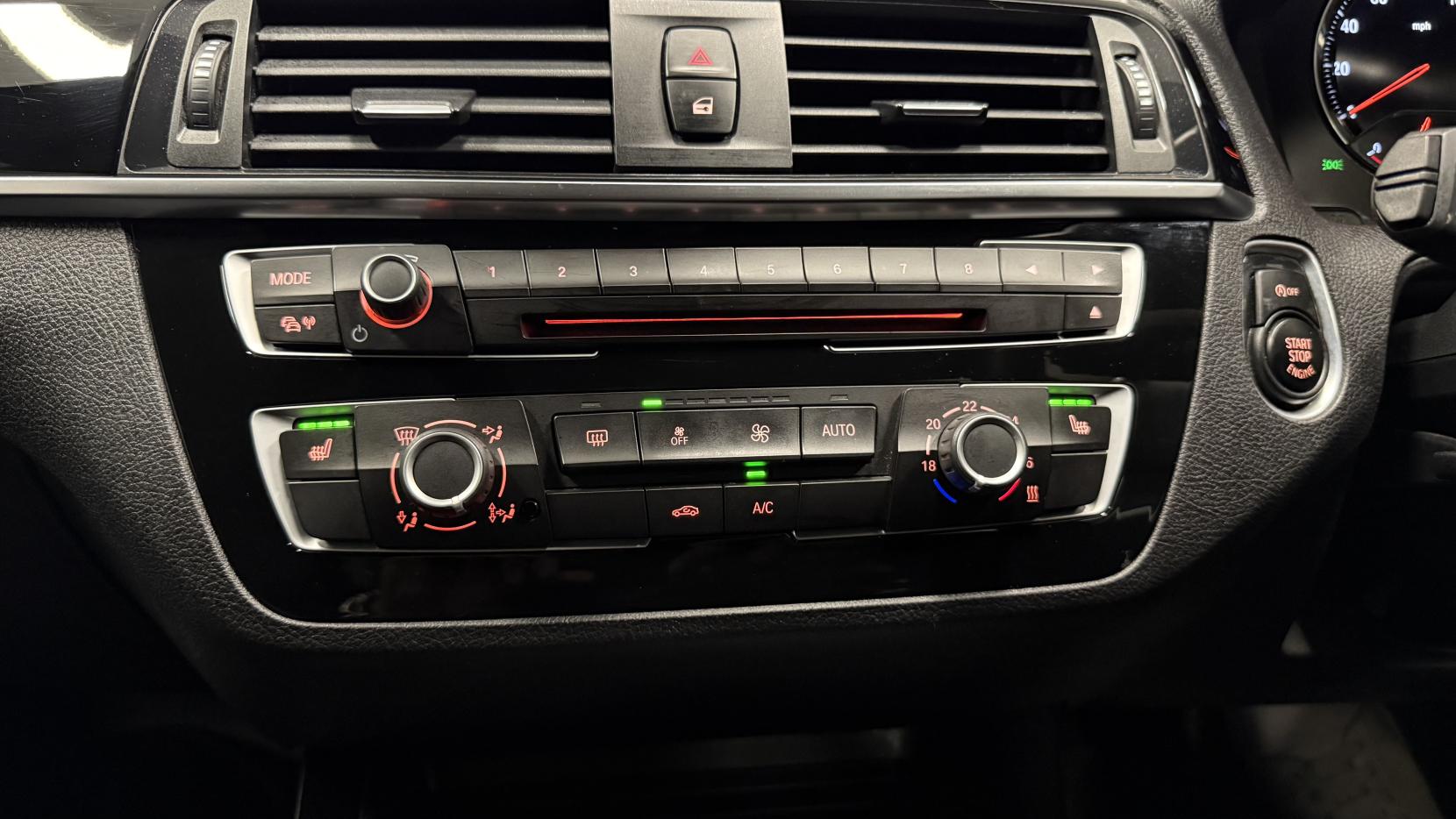 BMW 2 Series 2.0 220i M Sport Coupe 2dr Petrol Auto Euro 6 (s/s) (184 ps)