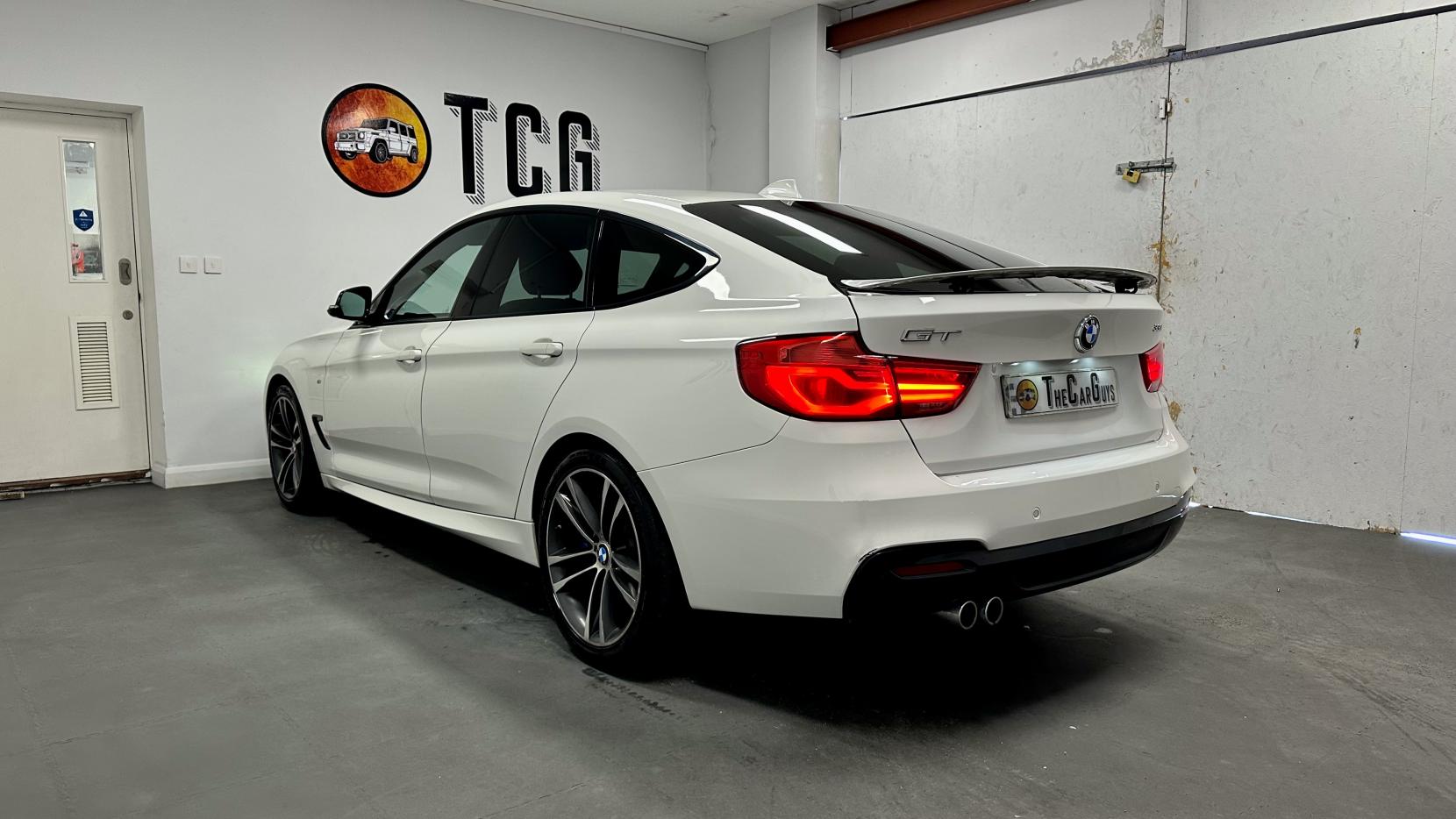 BMW 3 Series Gran Turismo 3.0 330d M Sport GT 5dr Diesel Auto Euro 6 (s/s) (258 ps)