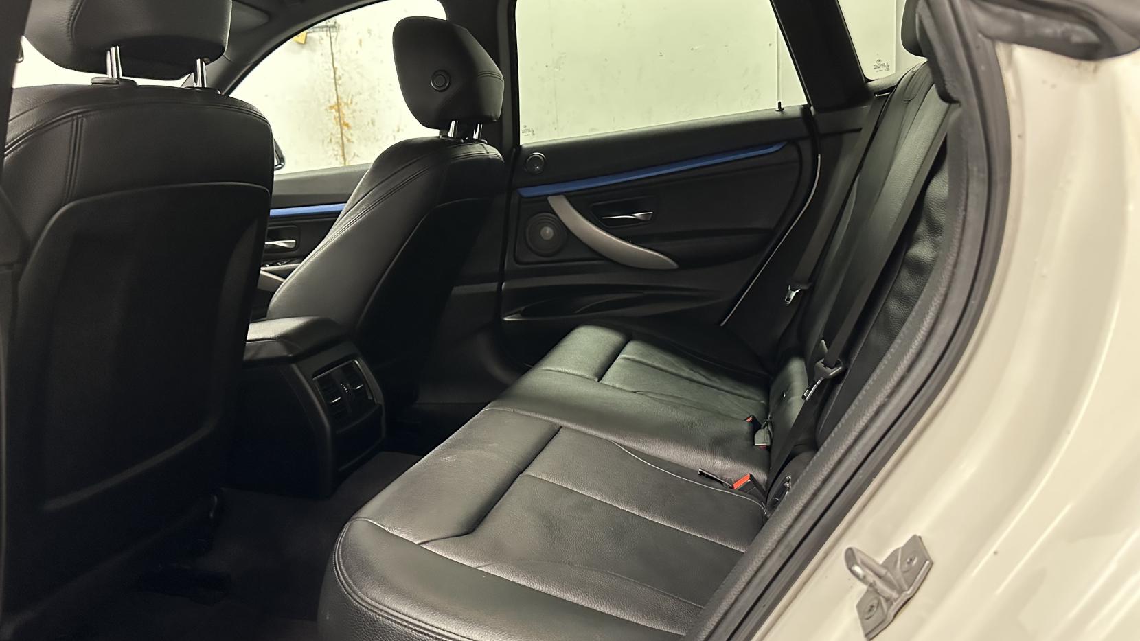 BMW 3 Series Gran Turismo 3.0 330d M Sport GT 5dr Diesel Auto Euro 6 (s/s) (258 ps)