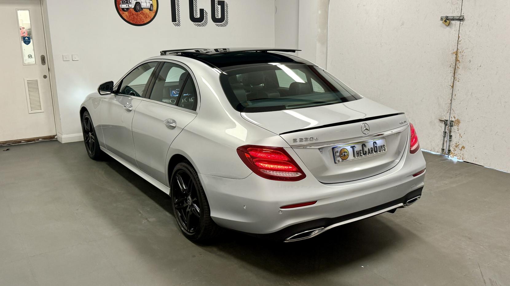 Mercedes-Benz E Class 2.0 E220d AMG Line (Premium) Saloon 4dr Diesel G-Tronic+ 4MATIC Euro 6 (s/s) (194 ps)