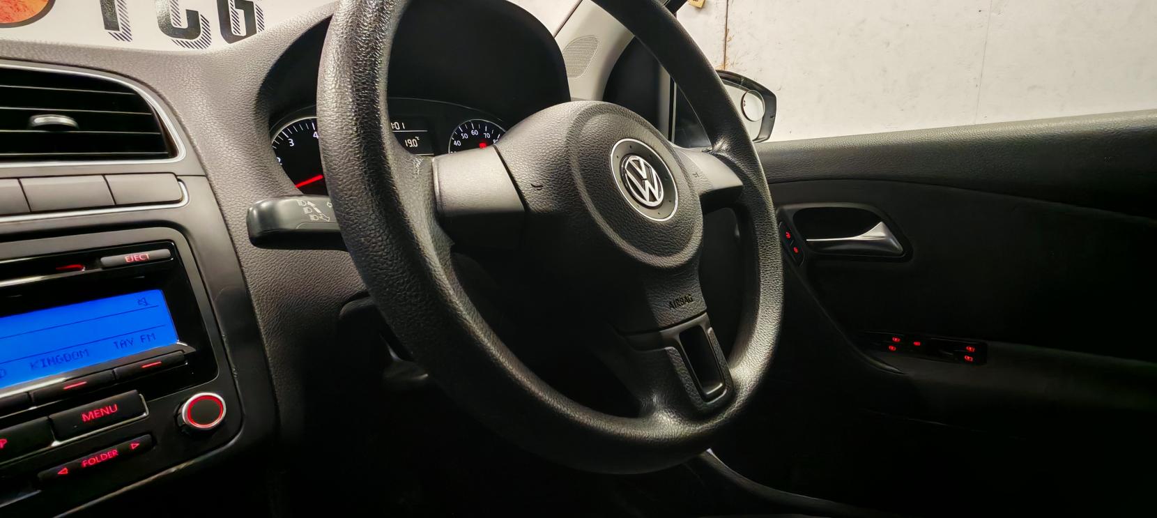 Volkswagen Polo 1.4 SE Hatchback 5dr Petrol Manual Euro 5 (85 ps)