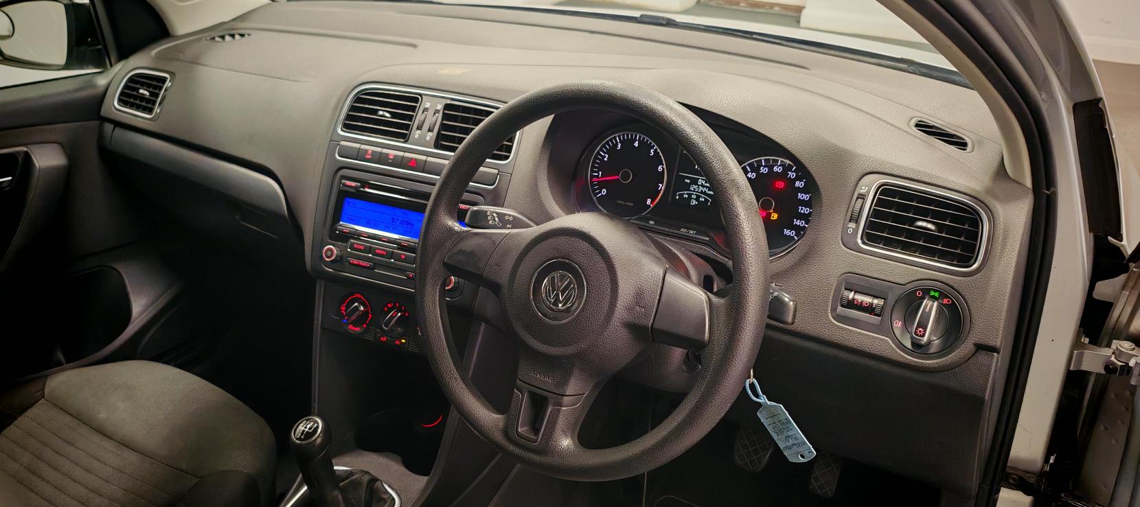 Volkswagen Polo 1.4 SE Hatchback 5dr Petrol Manual Euro 5 (85 ps)