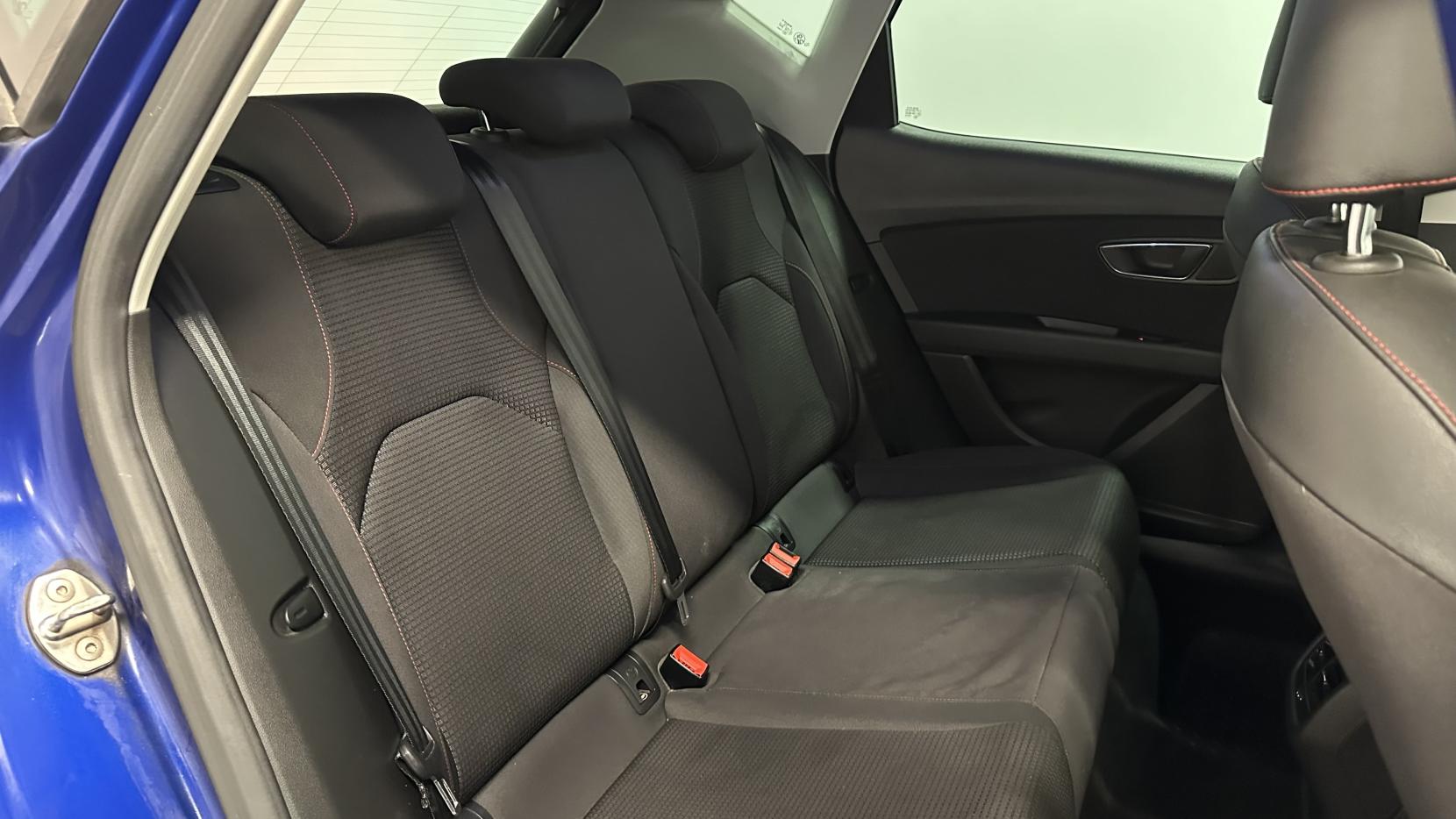 SEAT Leon 2.0 TDI FR Technology Hatchback 5dr Diesel Manual Euro 6 (s/s) (150 ps)