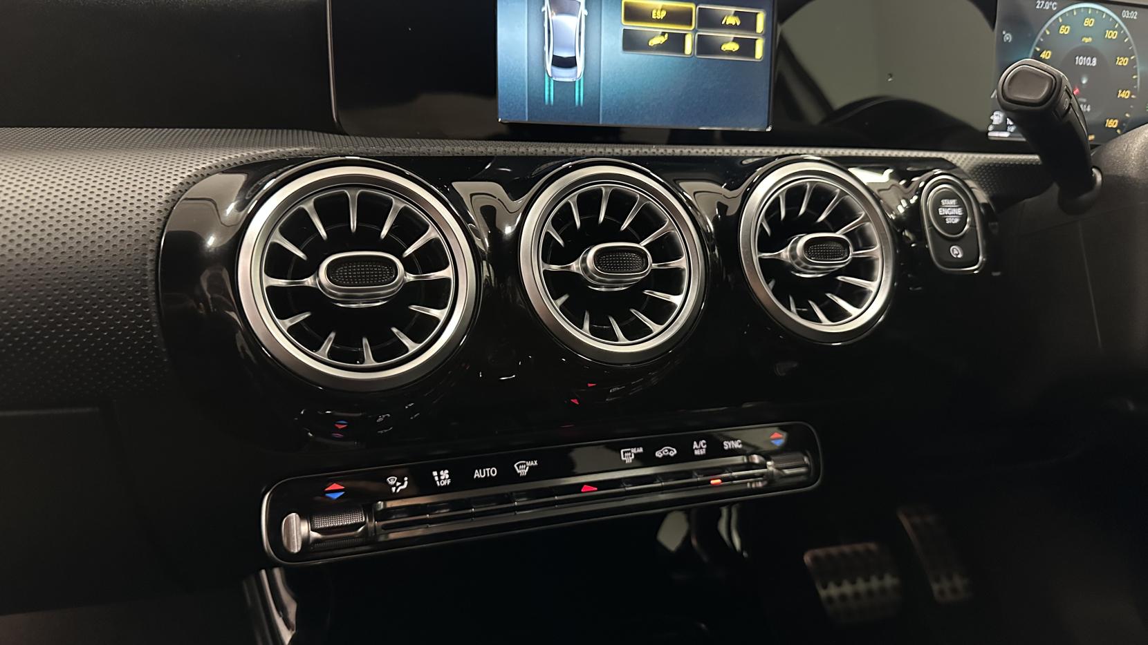 Mercedes-Benz A Class 1.5 A180d AMG Line Saloon 4dr Diesel 7G-DCT Euro 6 (s/s) (116 ps)