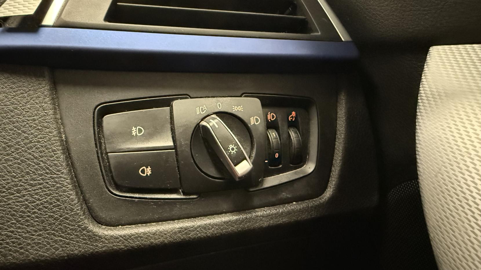 BMW 3 Series 2.0 320i M Sport Touring 5dr Petrol Auto Euro 6 (s/s) (184 ps)