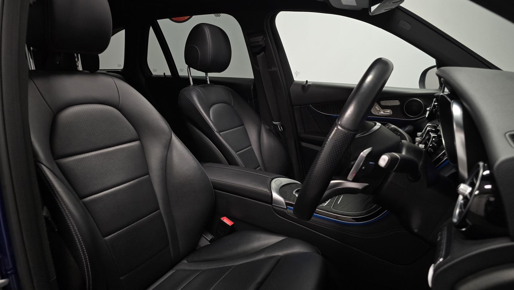 Mercedes-Benz GLC 2.1 GLC220d AMG Line (Premium Plus) SUV 5dr Diesel G-Tronic 4MATIC Euro 6 (s/s) (170 ps)