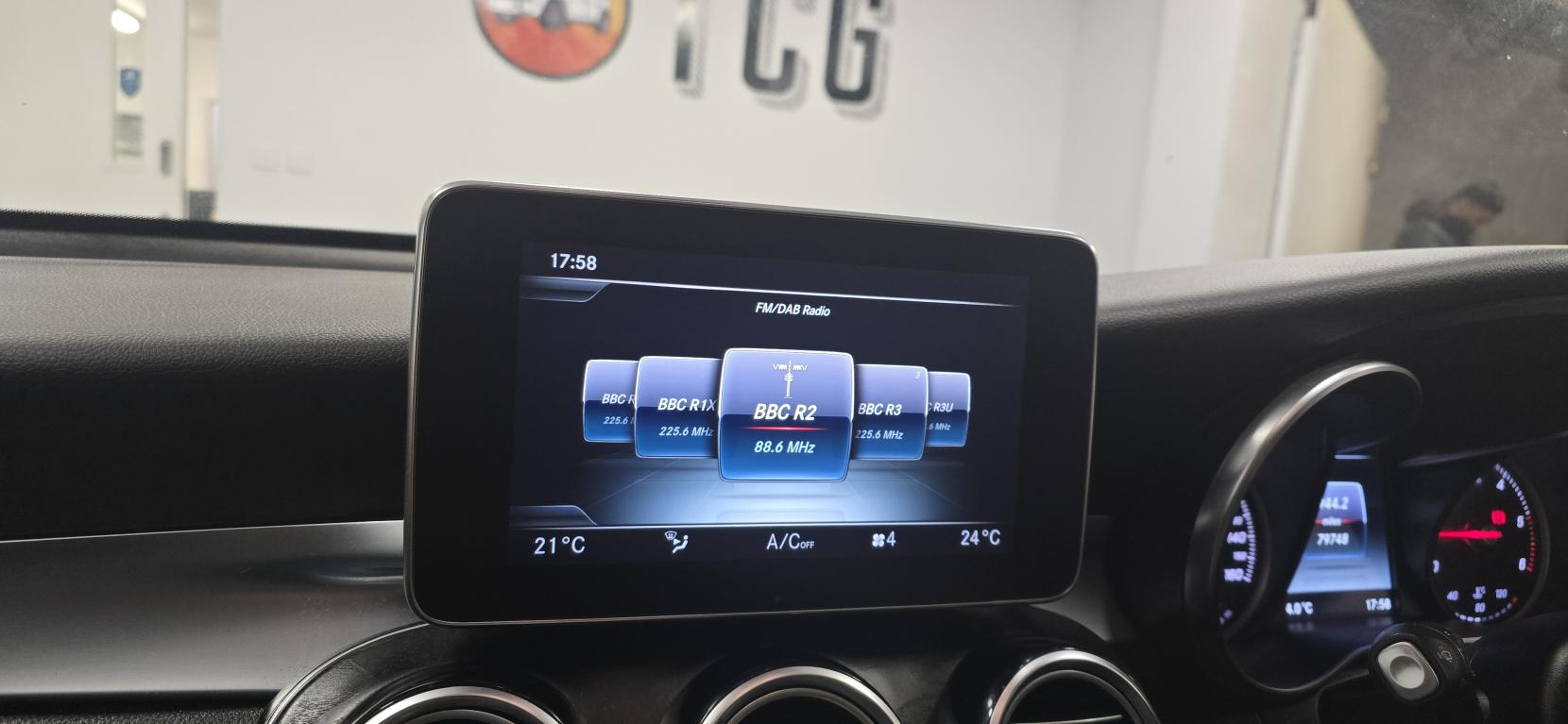 Mercedes-Benz GLC 2.1 GLC220d AMG Line (Premium Plus) SUV 5dr Diesel G-Tronic 4MATIC Euro 6 (s/s) (170 ps)