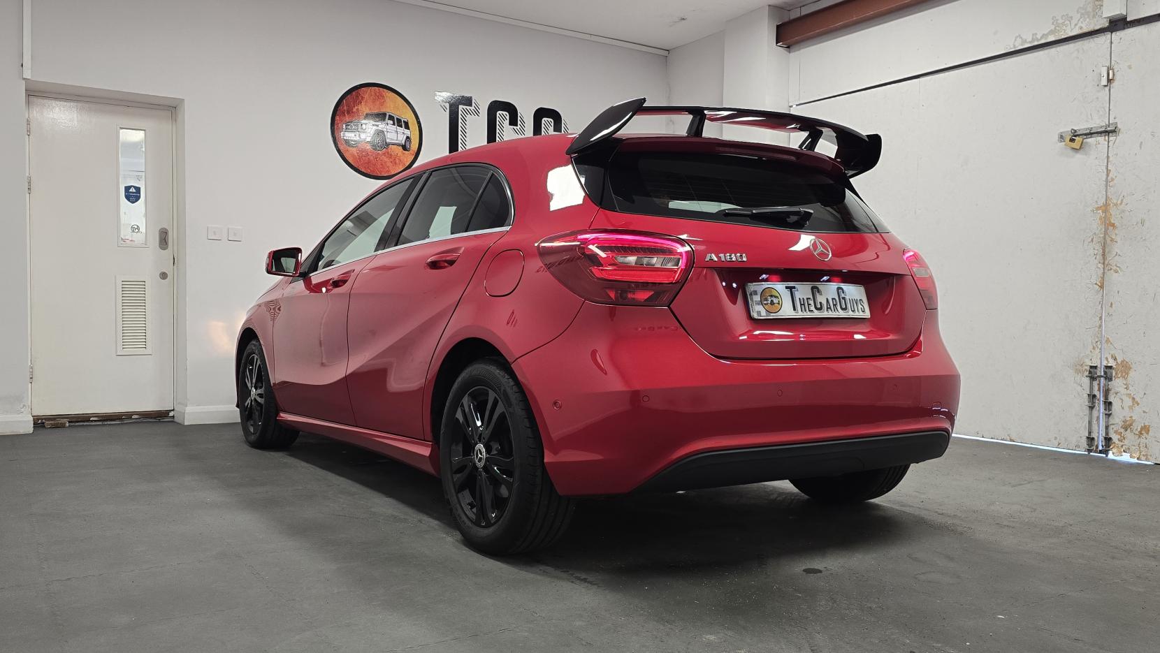Mercedes-Benz A Class 1.6 A180 SE (Executive) Hatchback 5dr Petrol 7G-DCT Euro 6 (s/s) (122 ps)