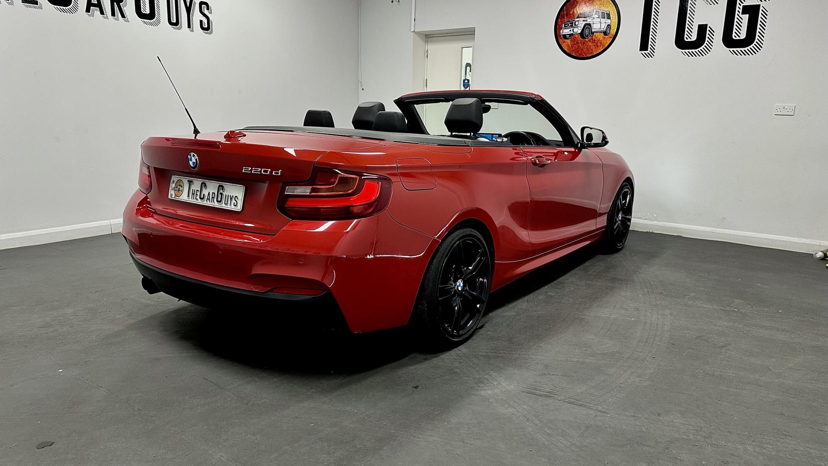 BMW 2 Series 2.0 220d M Sport Convertible 2dr Diesel Auto Euro 6 (s/s) (190 ps)