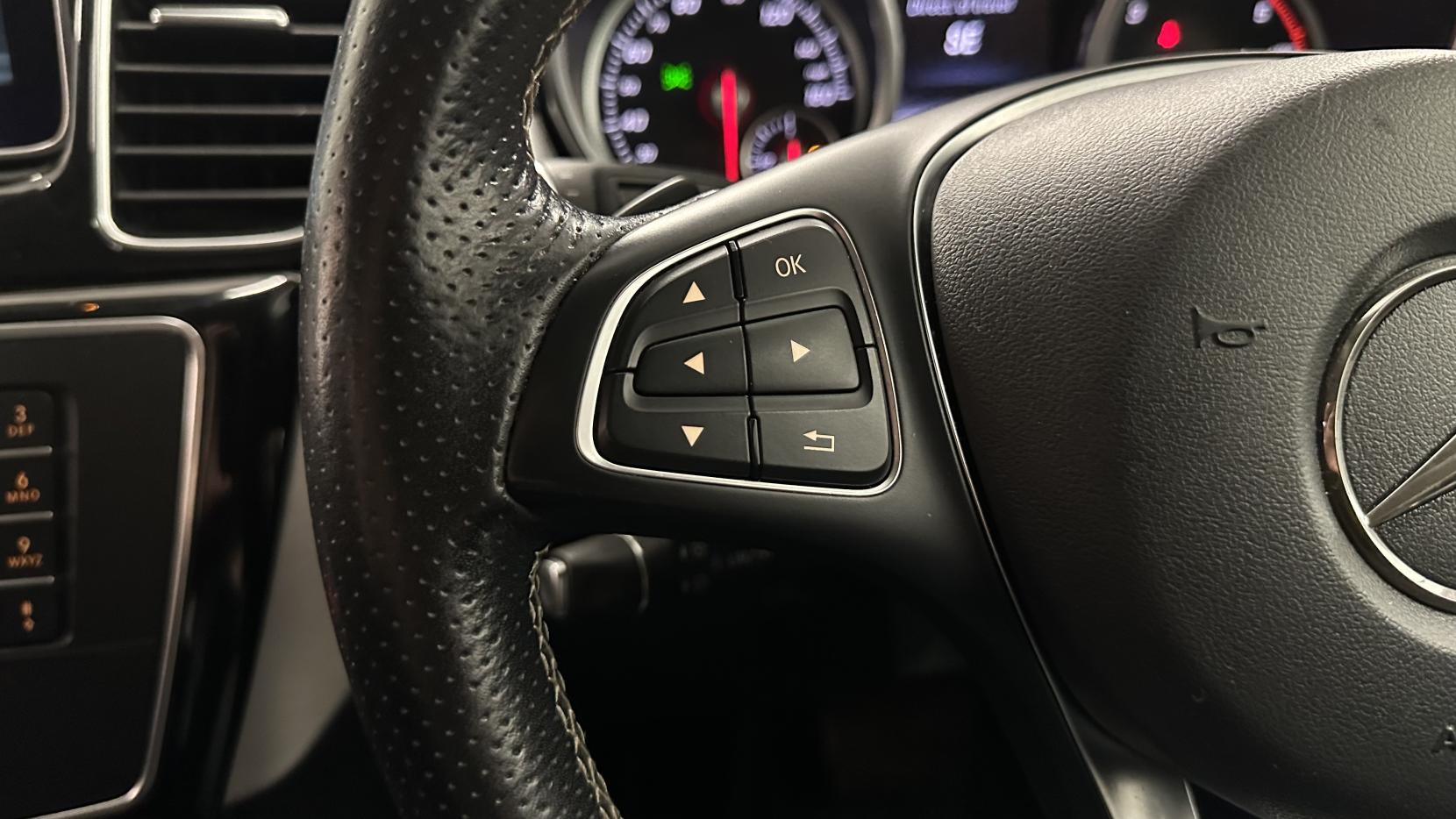 Mercedes-Benz GLE 2.1 GLE250d Sport SUV 5dr Diesel G-Tronic 4MATIC Euro 6 (s/s) (204 ps)