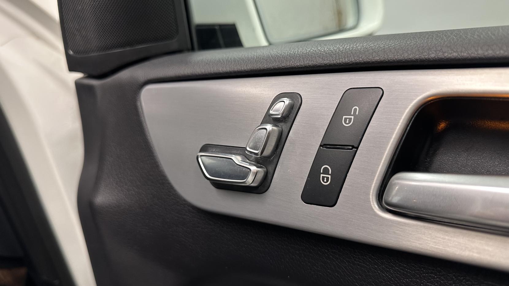 Mercedes-Benz GLE 2.1 GLE250d Sport SUV 5dr Diesel G-Tronic 4MATIC Euro 6 (s/s) (204 ps)