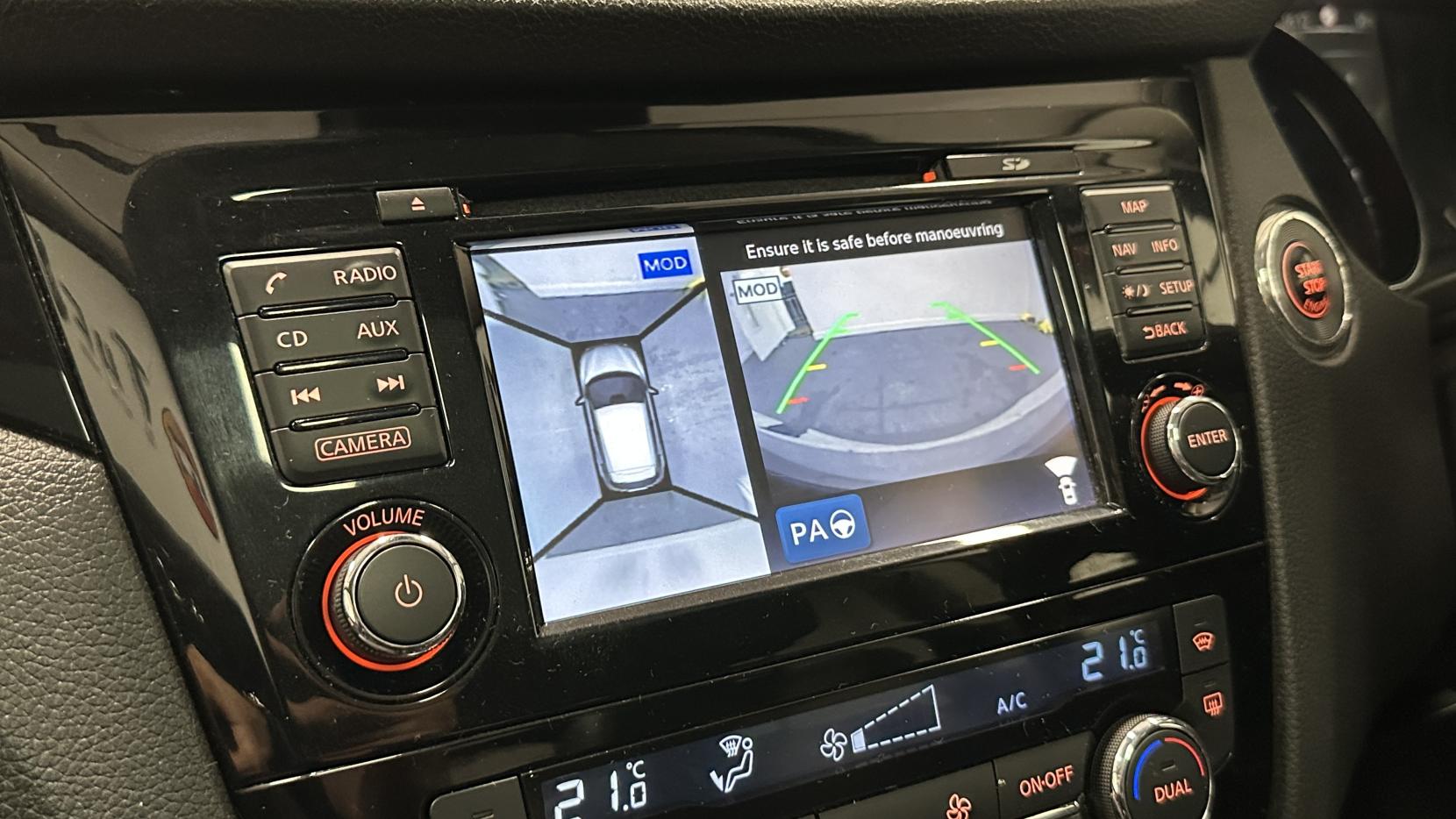 Nissan Qashqai 1.5 dCi Tekna SUV 5dr Diesel Manual 2WD Euro 6 (s/s) (110 ps)