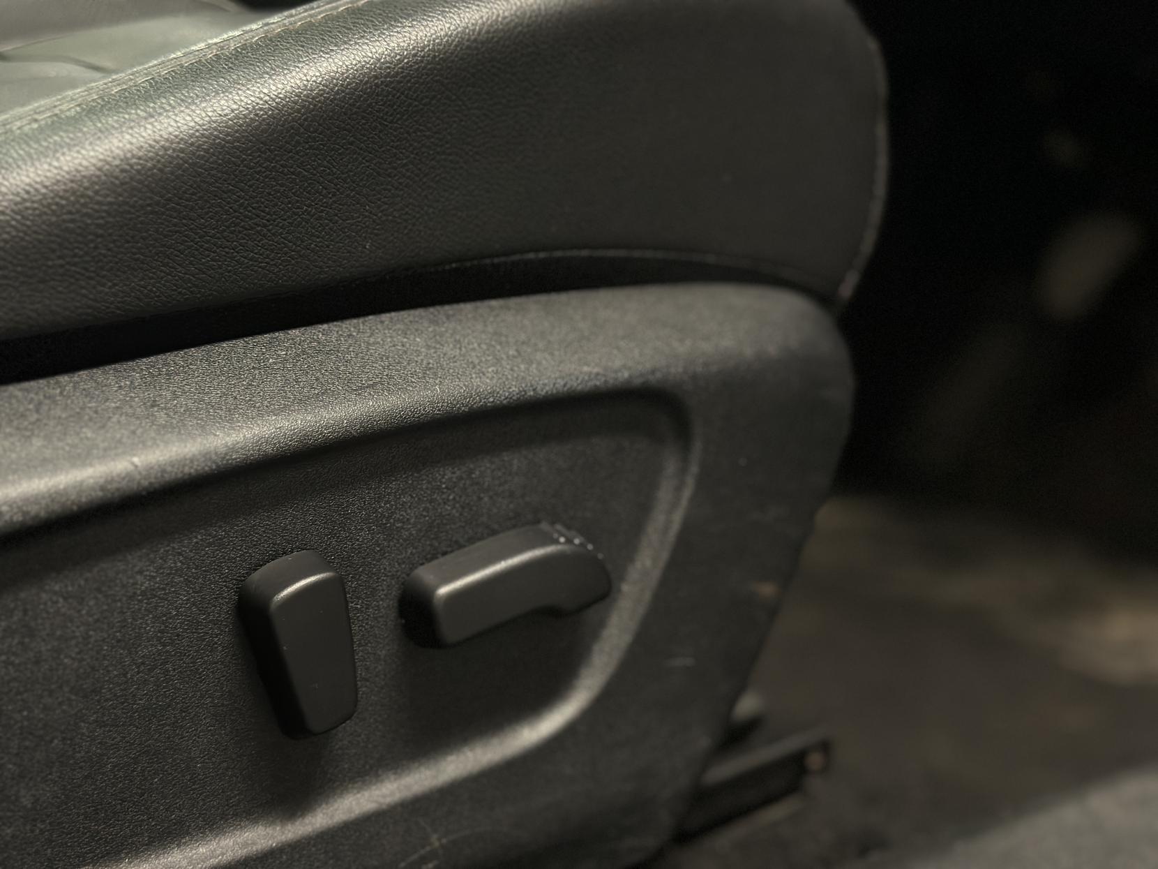 Nissan Qashqai 1.5 dCi Tekna SUV 5dr Diesel Manual 2WD Euro 6 (s/s) (110 ps)