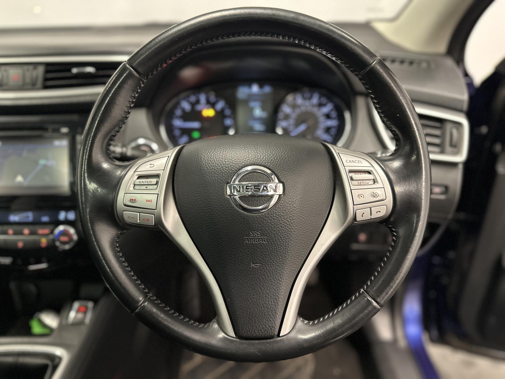 Nissan Qashqai 1.5 dCi Tekna SUV 5dr Diesel Manual 2WD Euro 6 (s/s) (110 ps)