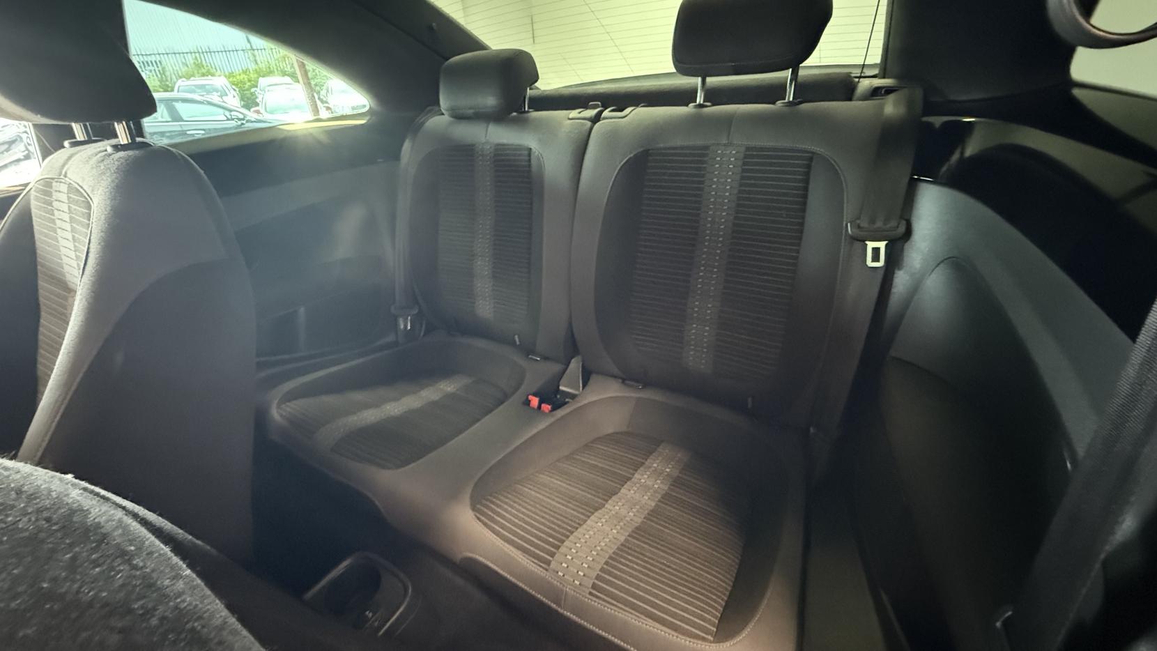 Volkswagen Beetle 2.0 TDI Sport Hatchback 3dr Diesel Manual Euro 5 (140 ps)