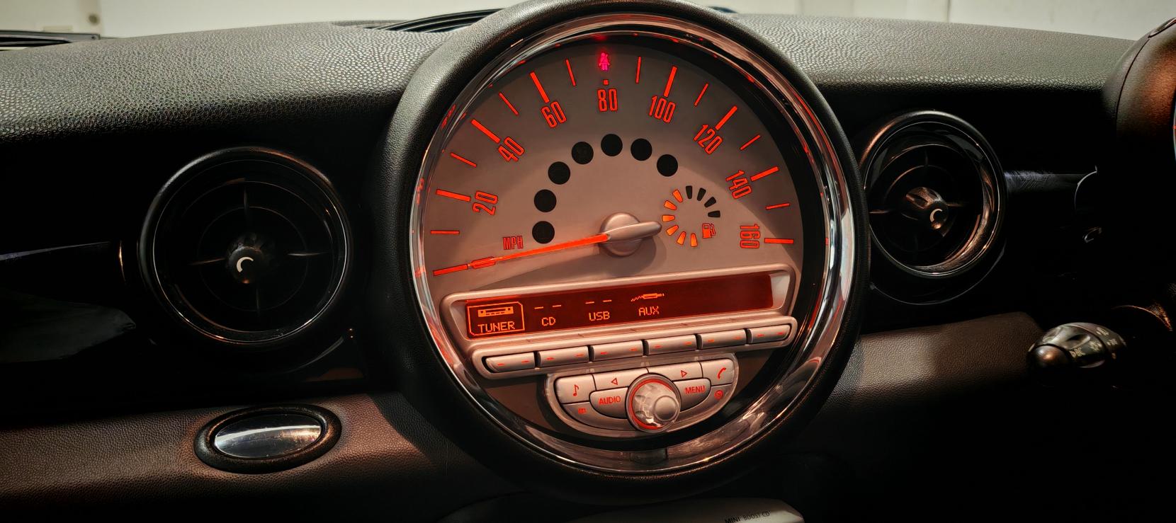 MINI Clubman 1.6 Cooper Estate 5dr Petrol Steptronic Euro 4 (120 ps)