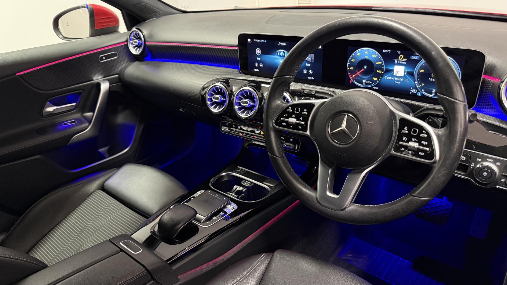 Mercedes-Benz A Class 2.0 A200d Sport (Premium) Hatchback 5dr Diesel 8G-DCT Euro 6 (s/s) (150 ps)