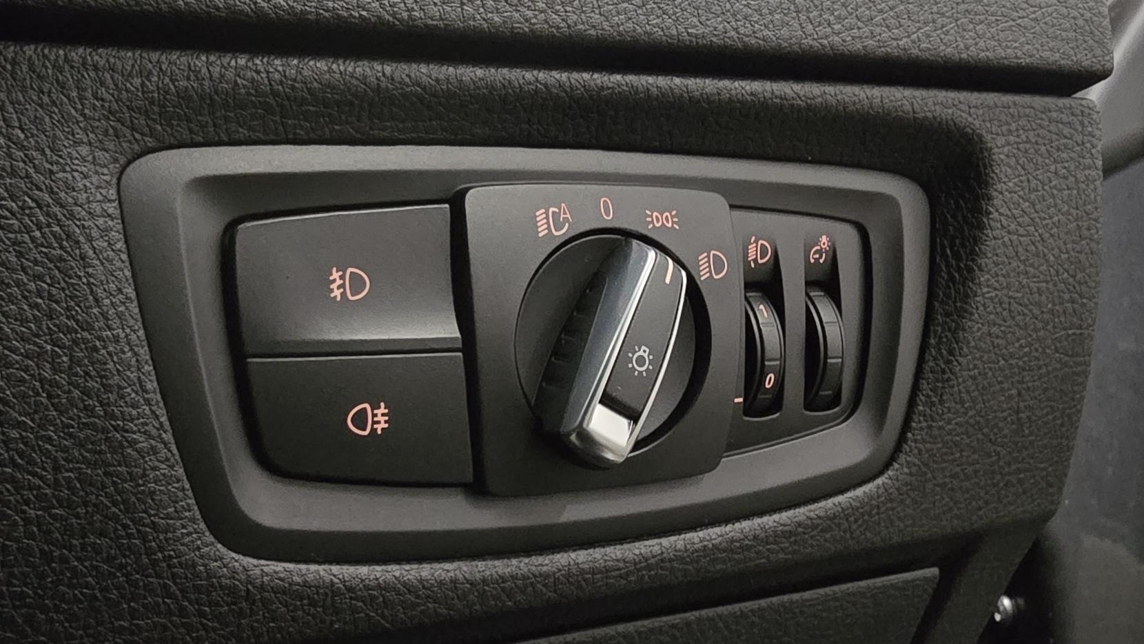 BMW 1 Series 2.0 120i M Sport Shadow Edition Hatchback 3dr Petrol Auto Euro 6 (s/s) (184 ps)