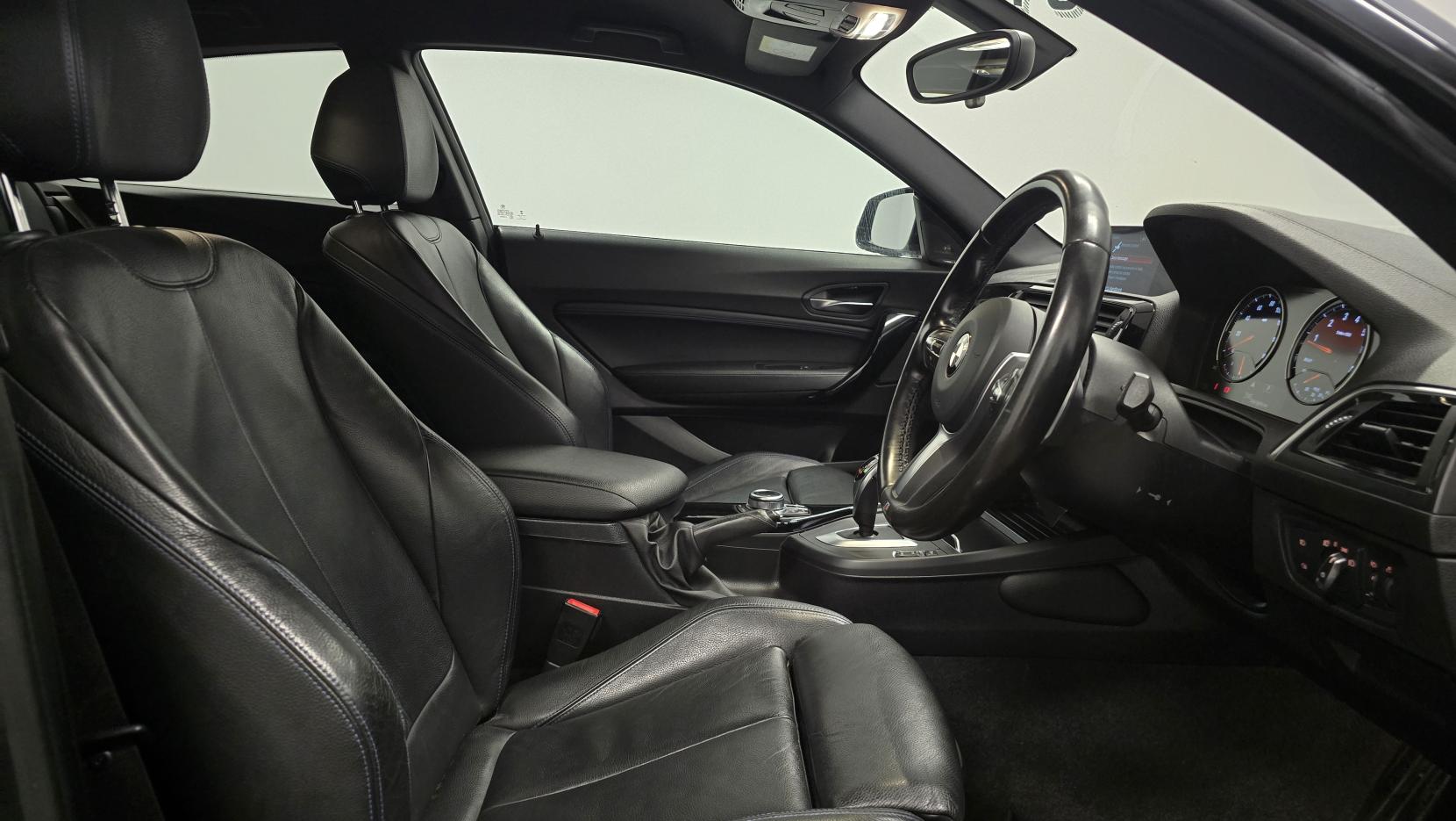 BMW 1 Series 2.0 120i M Sport Shadow Edition Hatchback 3dr Petrol Auto Euro 6 (s/s) (184 ps)