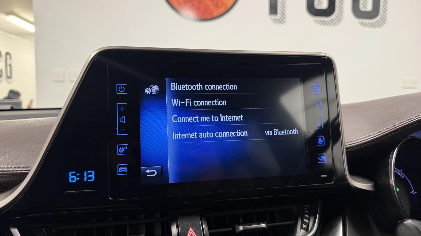 Toyota C-HR 1.8 VVT-h Excel SUV 5dr Petrol Hybrid CVT Euro 6 (s/s) (122 ps)