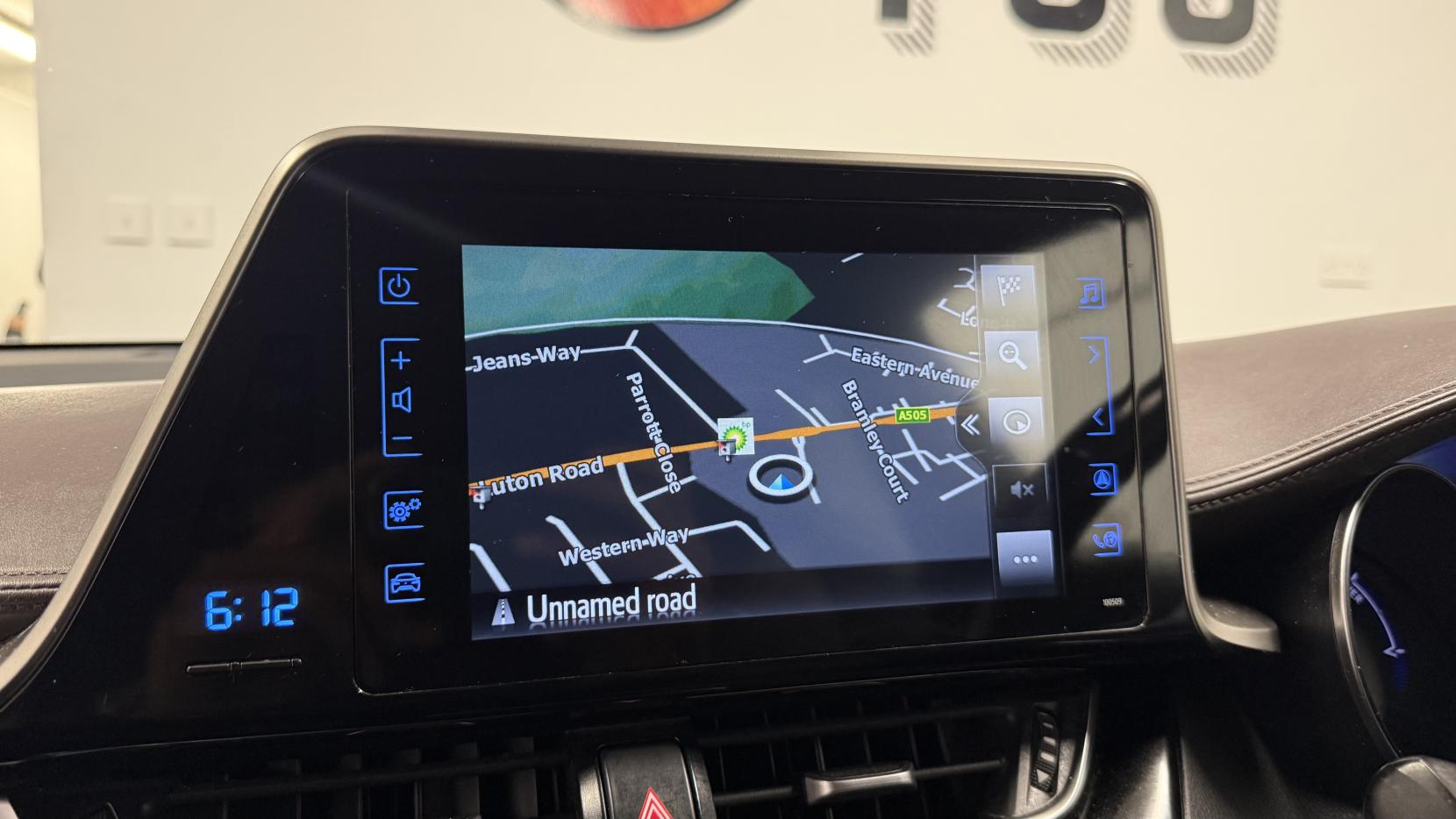 Toyota C-HR 1.8 VVT-h Excel SUV 5dr Petrol Hybrid CVT Euro 6 (s/s) (122 ps)