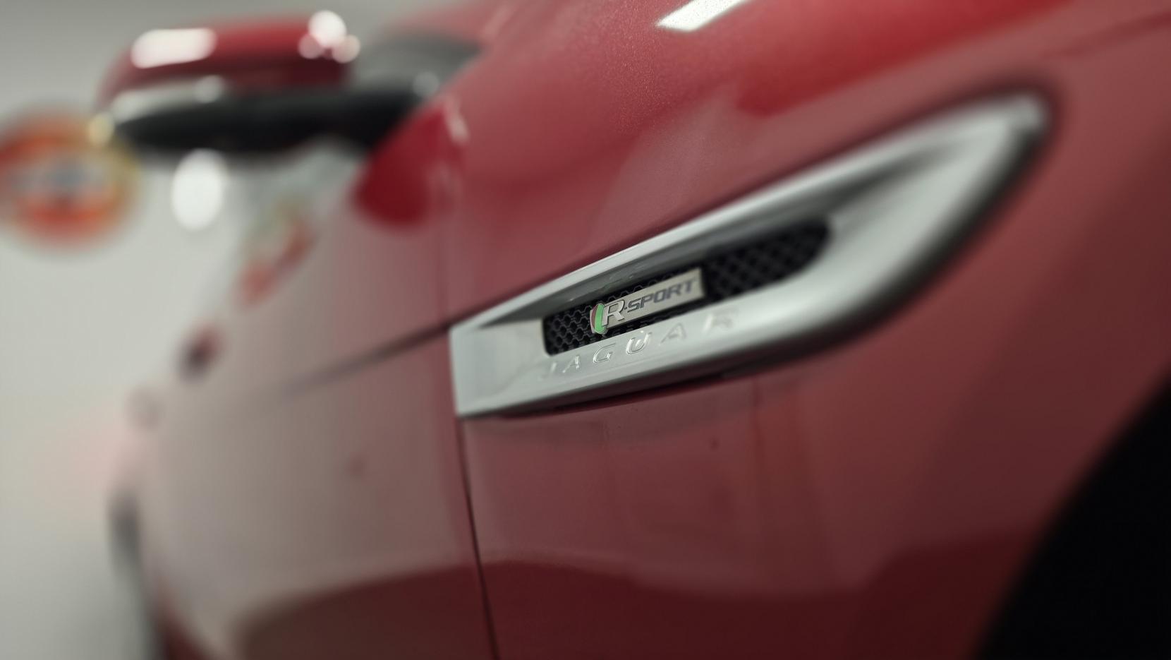 Jaguar XE 2.0 GTDi R-Sport Saloon 4dr Petrol Auto Euro 6 (s/s) (200 ps)