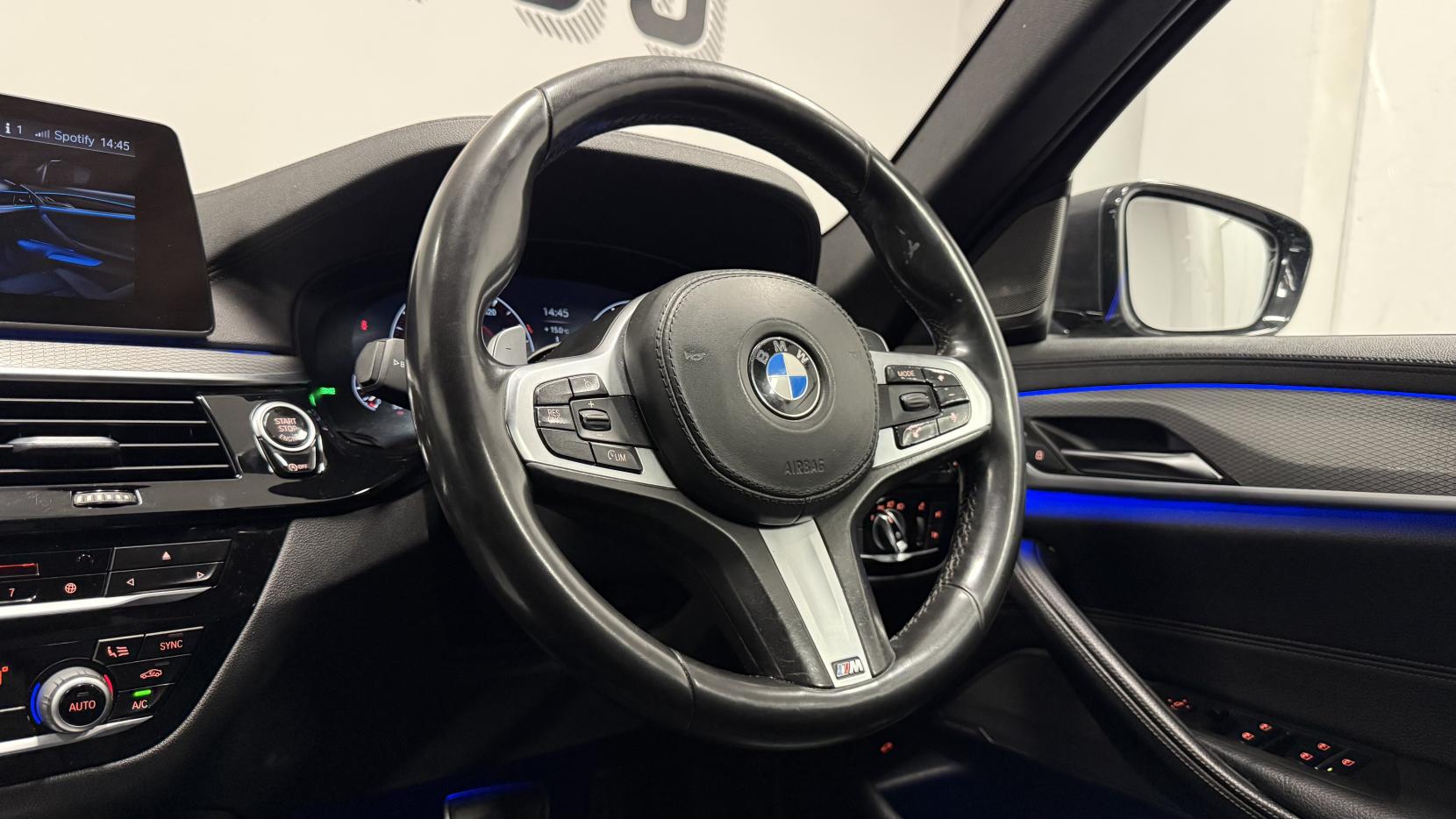 BMW 5 Series 2.0 520i GPF M Sport Saloon 4dr Petrol Auto Euro 6 (s/s) (184 ps)