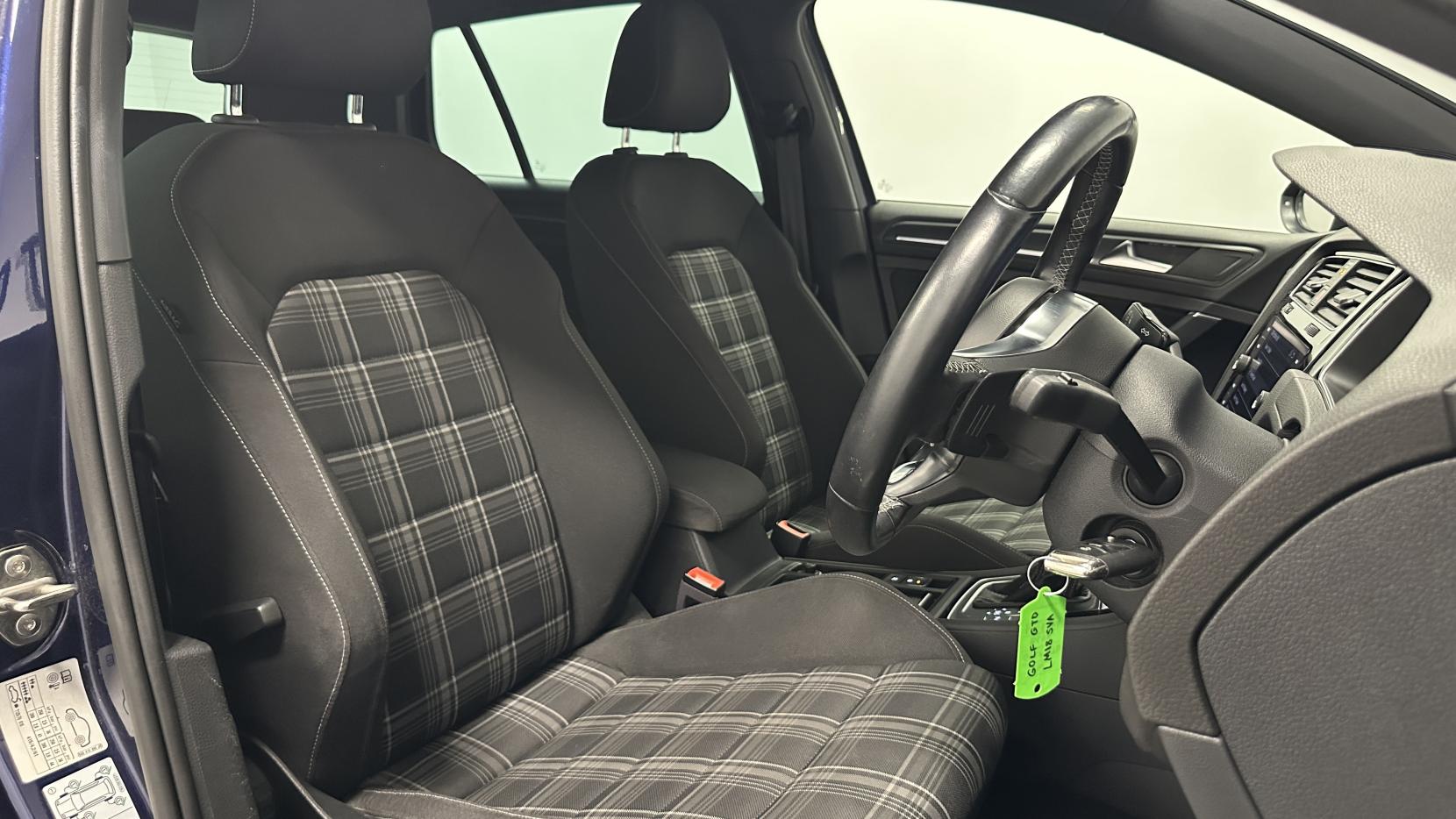 Volkswagen Golf 2.0 TDI GTD Hatchback 5dr Diesel DSG Euro 6 (s/s) (184 ps)