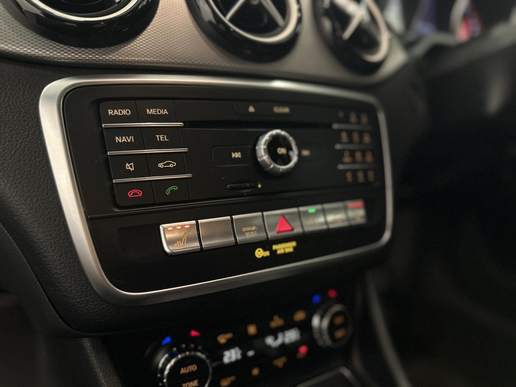 Mercedes-Benz A Class 1.6 A200 WhiteArt Hatchback 5dr Petrol 7G-DCT Euro 6 (s/s) (156 ps)