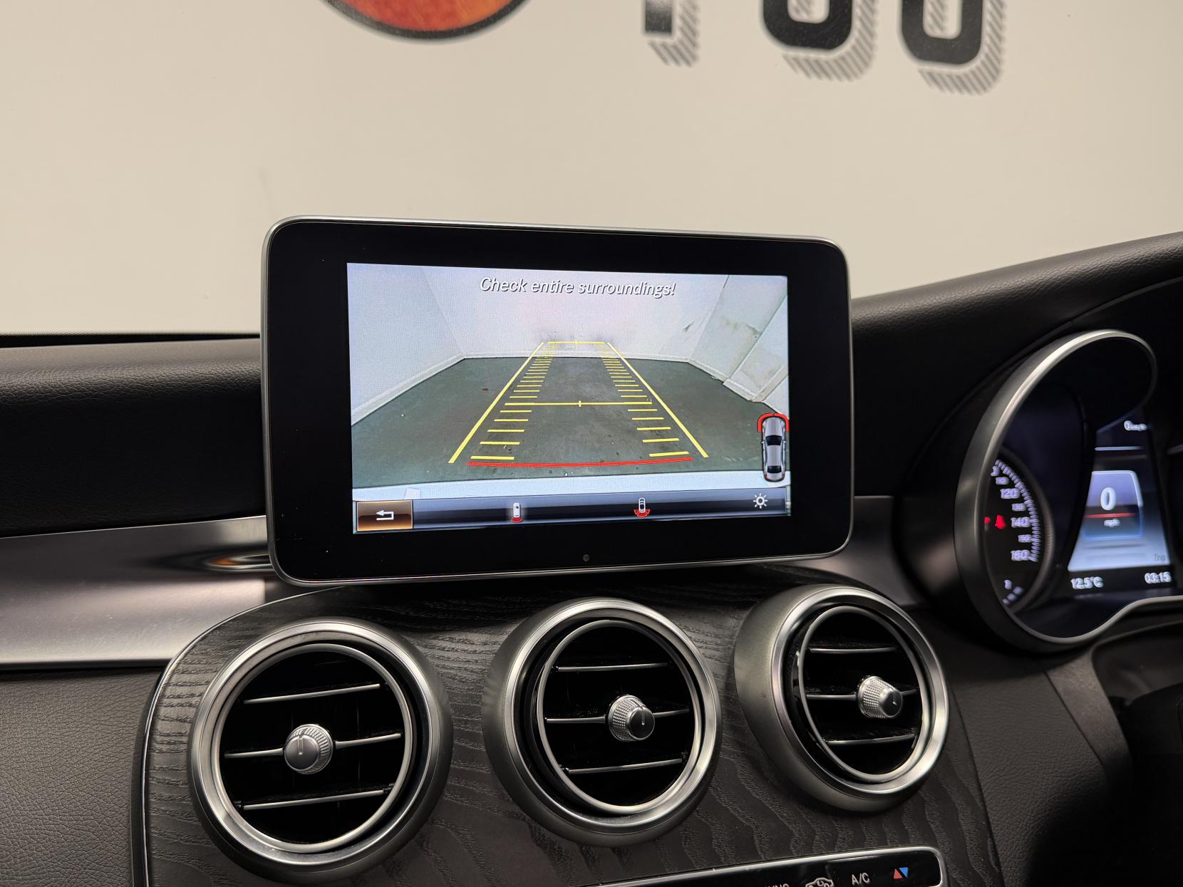 Mercedes-Benz C Class 2.1 C250d AMG Line (Premium Plus) Saloon 4dr Diesel G-Tronic+ Euro 6 (s/s) (204 ps)