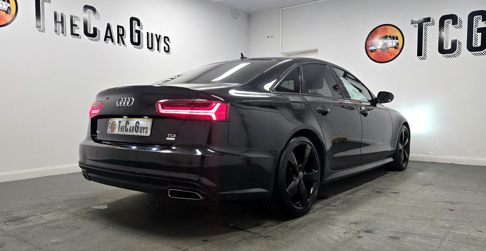 Audi A6 Saloon 2.0 TDI ultra Black Edition Saloon 4dr Diesel S Tronic Euro 6 (s/s) (190 ps)