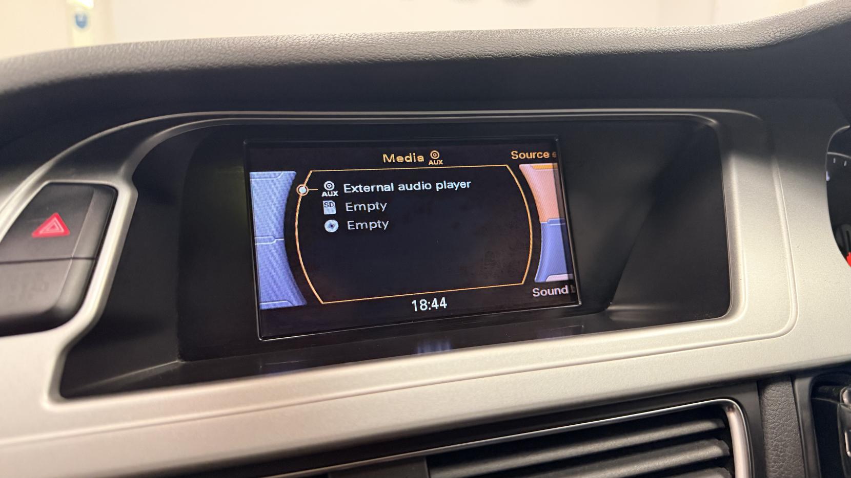 Audi A4 2.0 TDI Black Edition Saloon 4dr Diesel Manual Euro 5 (s/s) (143 ps)