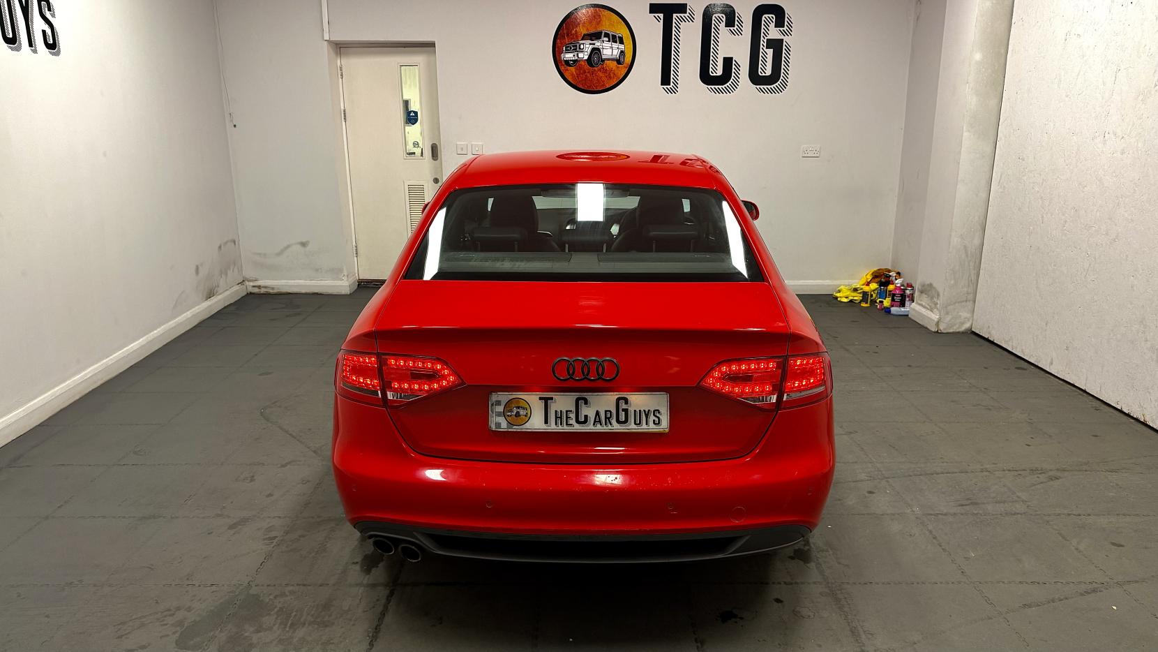 Audi A4 2.0 TDI Black Edition Saloon 4dr Diesel Manual Euro 5 (s/s) (143 ps)