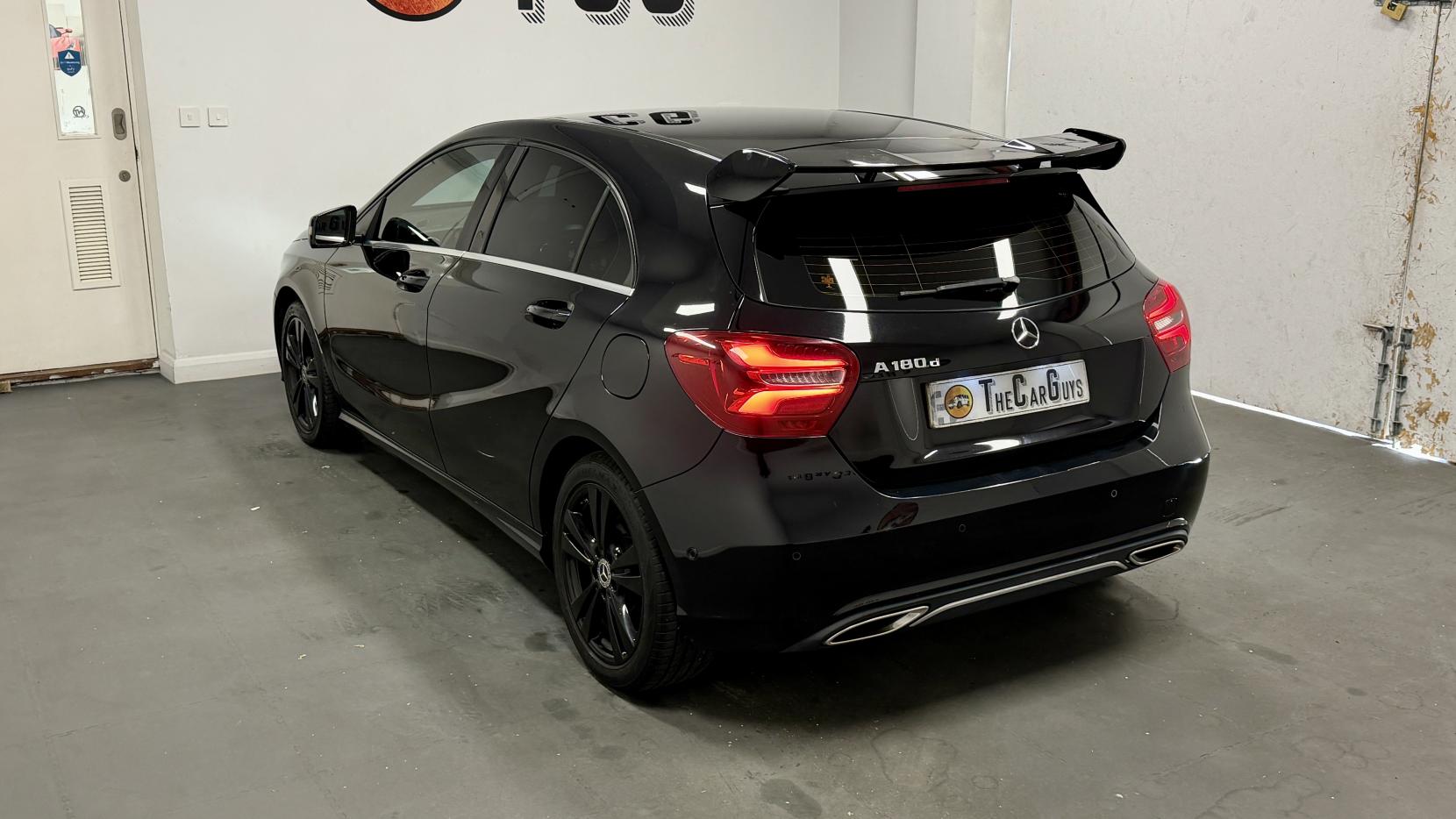 Mercedes-Benz A Class 1.5 A180d Sport (Premium) Hatchback 5dr Diesel 7G-DCT Euro 6 (s/s) (109 ps)