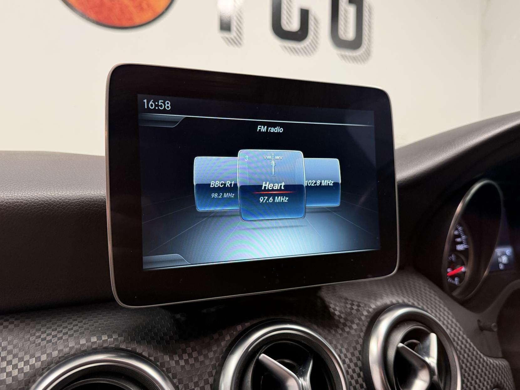 Mercedes-Benz A Class 1.5 A180d Sport (Premium) Hatchback 5dr Diesel 7G-DCT Euro 6 (s/s) (109 ps)